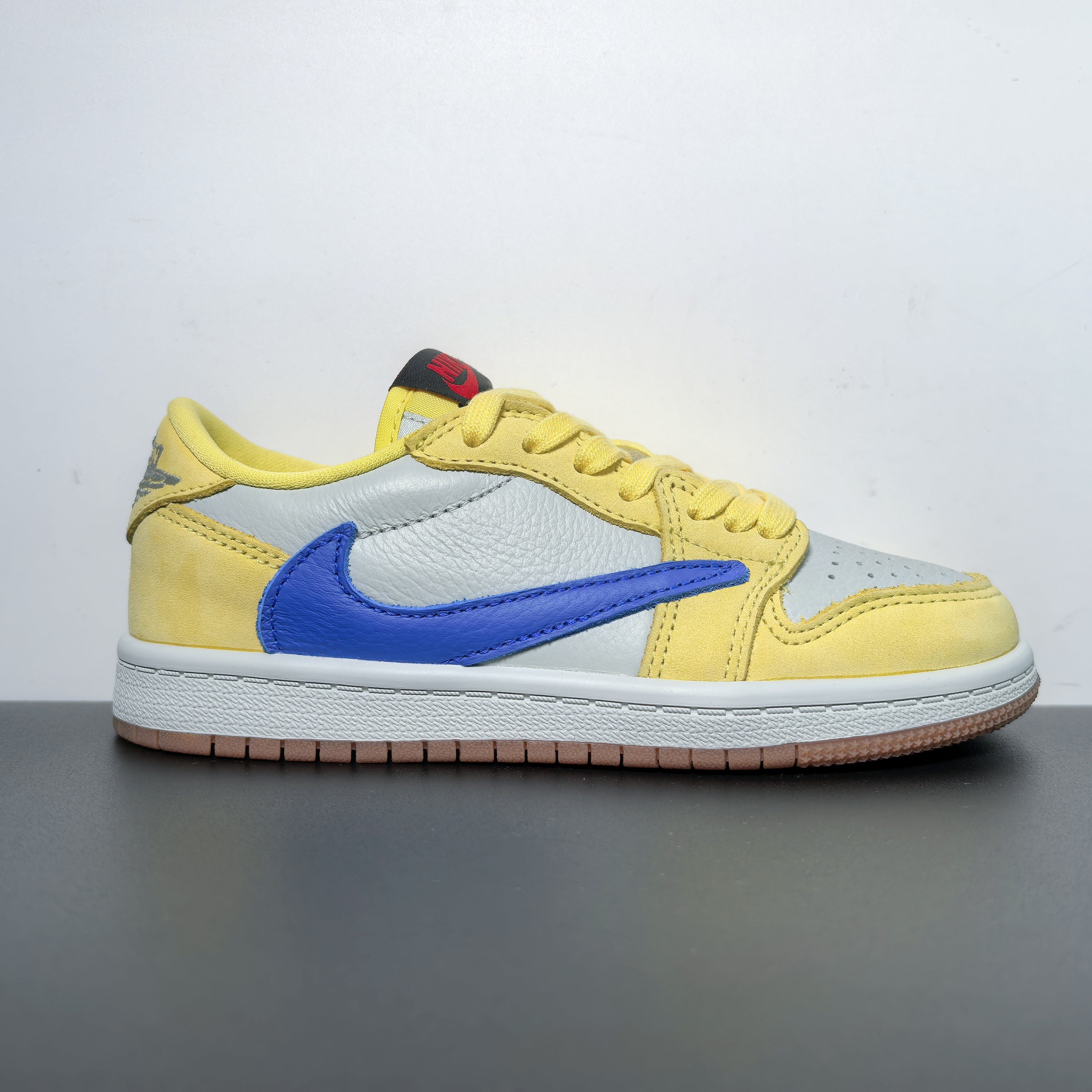 Nike Air Jordan 1 Retro Low OG SP x Travis Scott 'Canary'