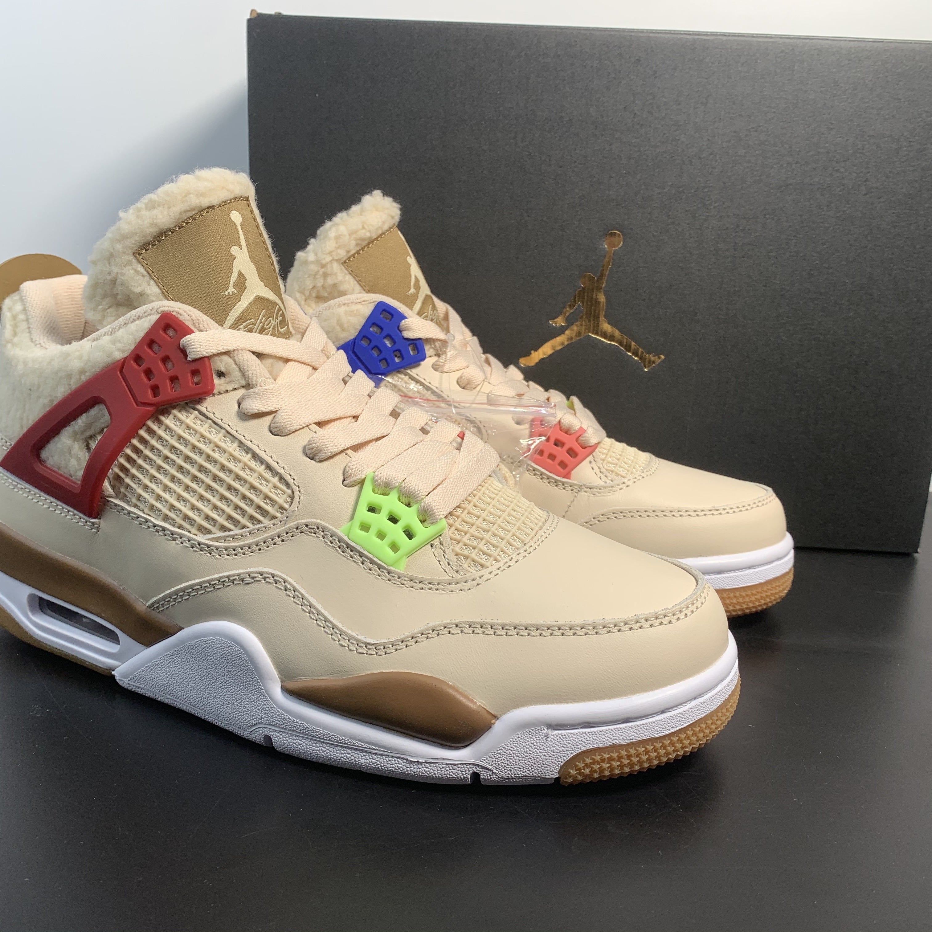 Nike Air Jordan 4 Retro GS 'Wild Things'