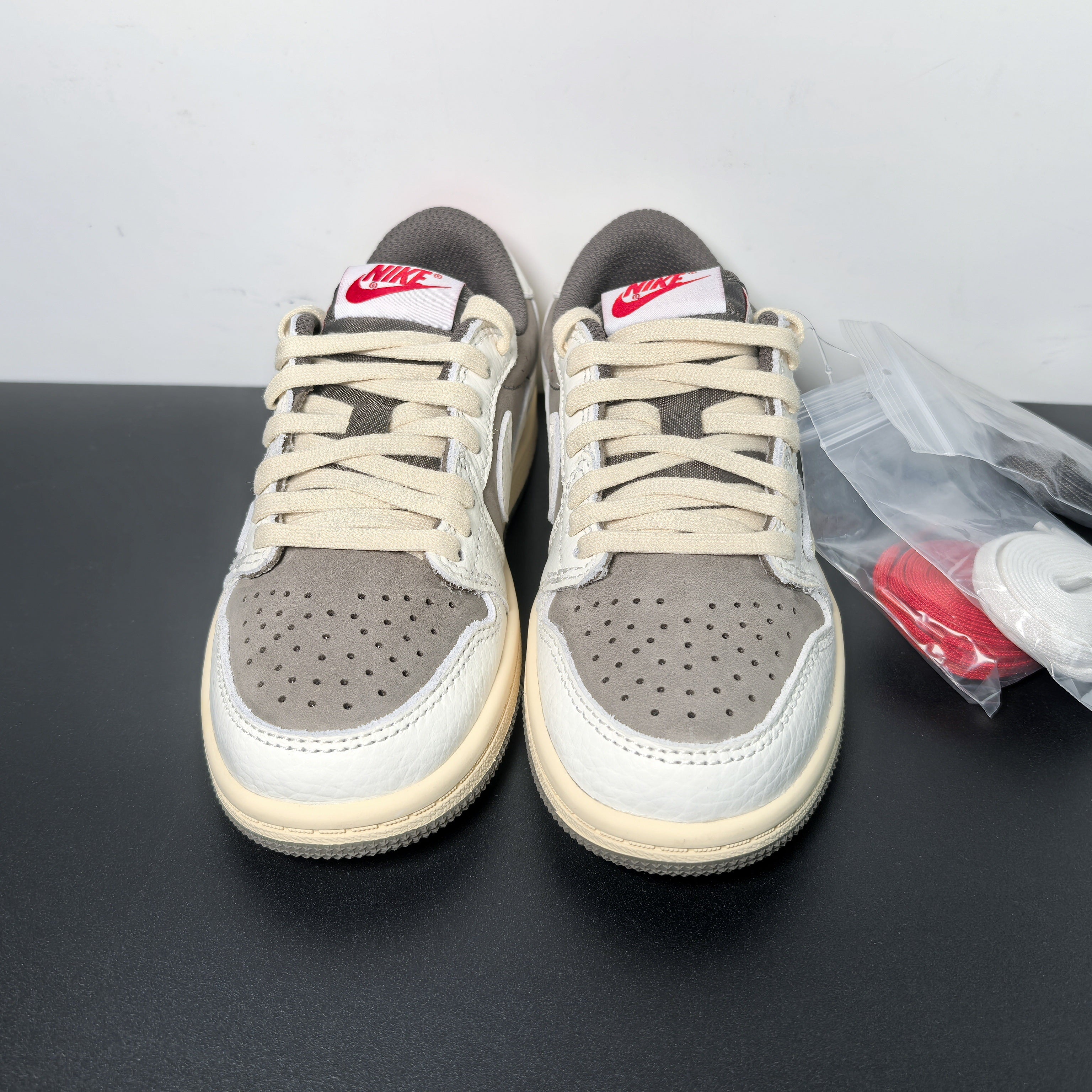 Nike Air Jordan 1 Retro Low OG SP x Travis Scott 'Reverse Mocha'