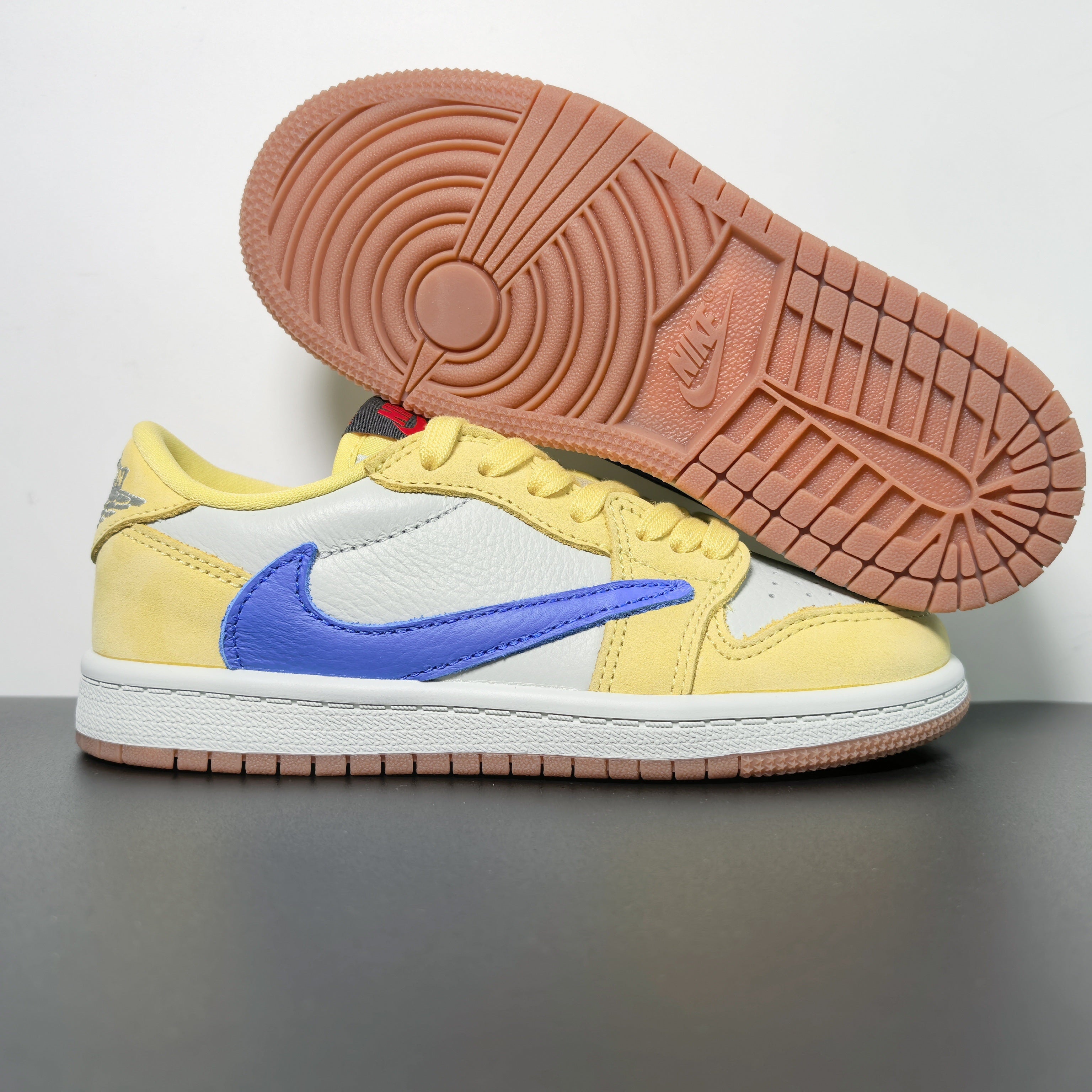 Nike Air Jordan 1 Retro Low OG SP x Travis Scott 'Canary'