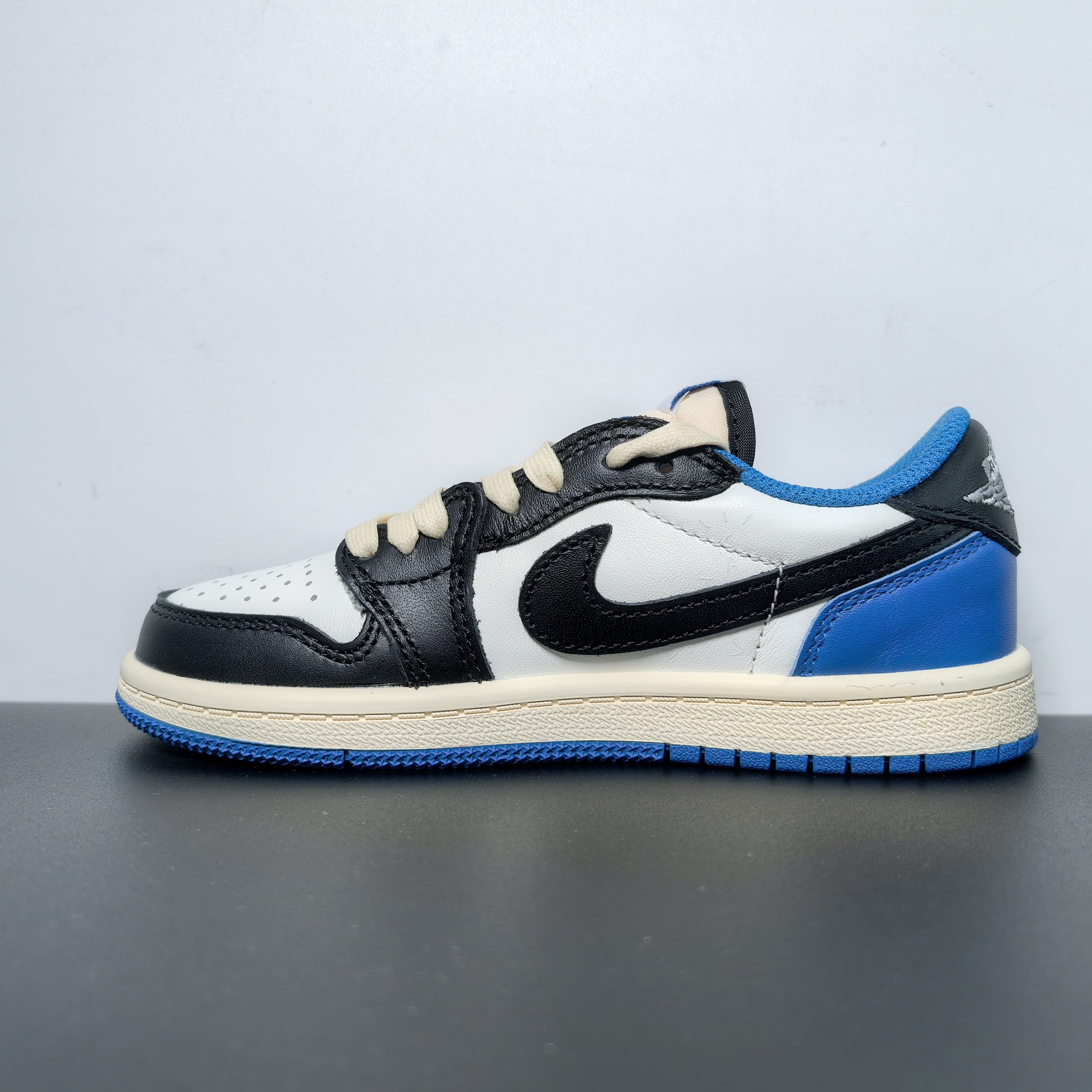 Nike Air Jordan 1 Retro Low OG SP x Travis Scott x Fragment 'Military Blue'