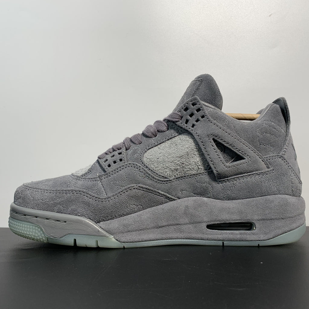 Nike Air Jordan 4 Retro x KAWS 'Cool Grey'