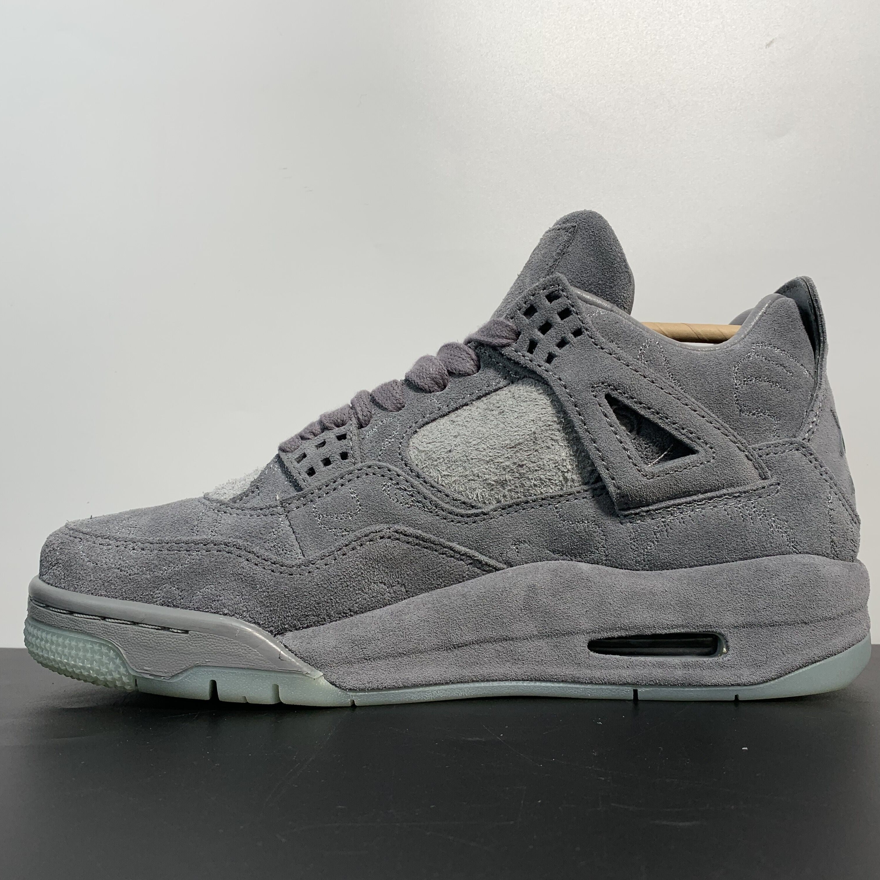 Nike Air Jordan 4 Retro x KAWS 'Cool Grey'