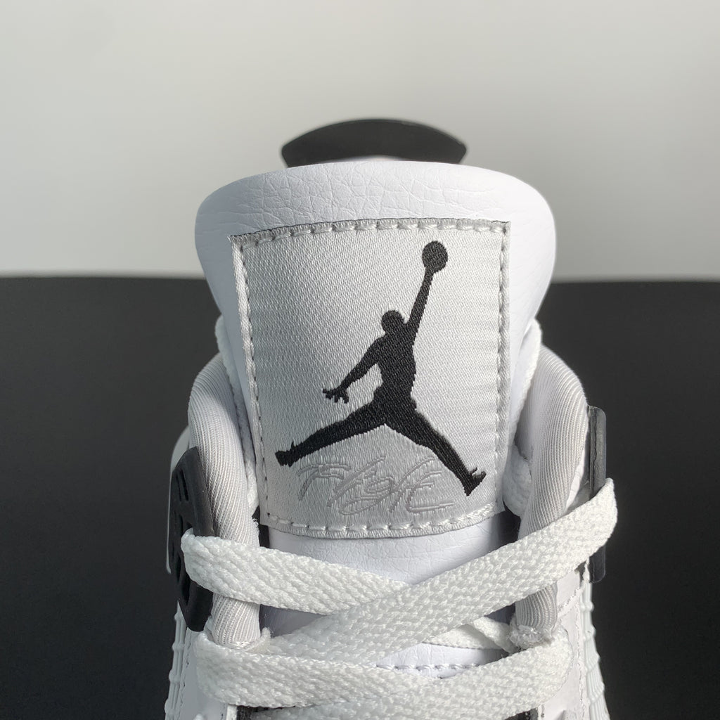 Nike Air Jordan 4 Retro 'Military Black'