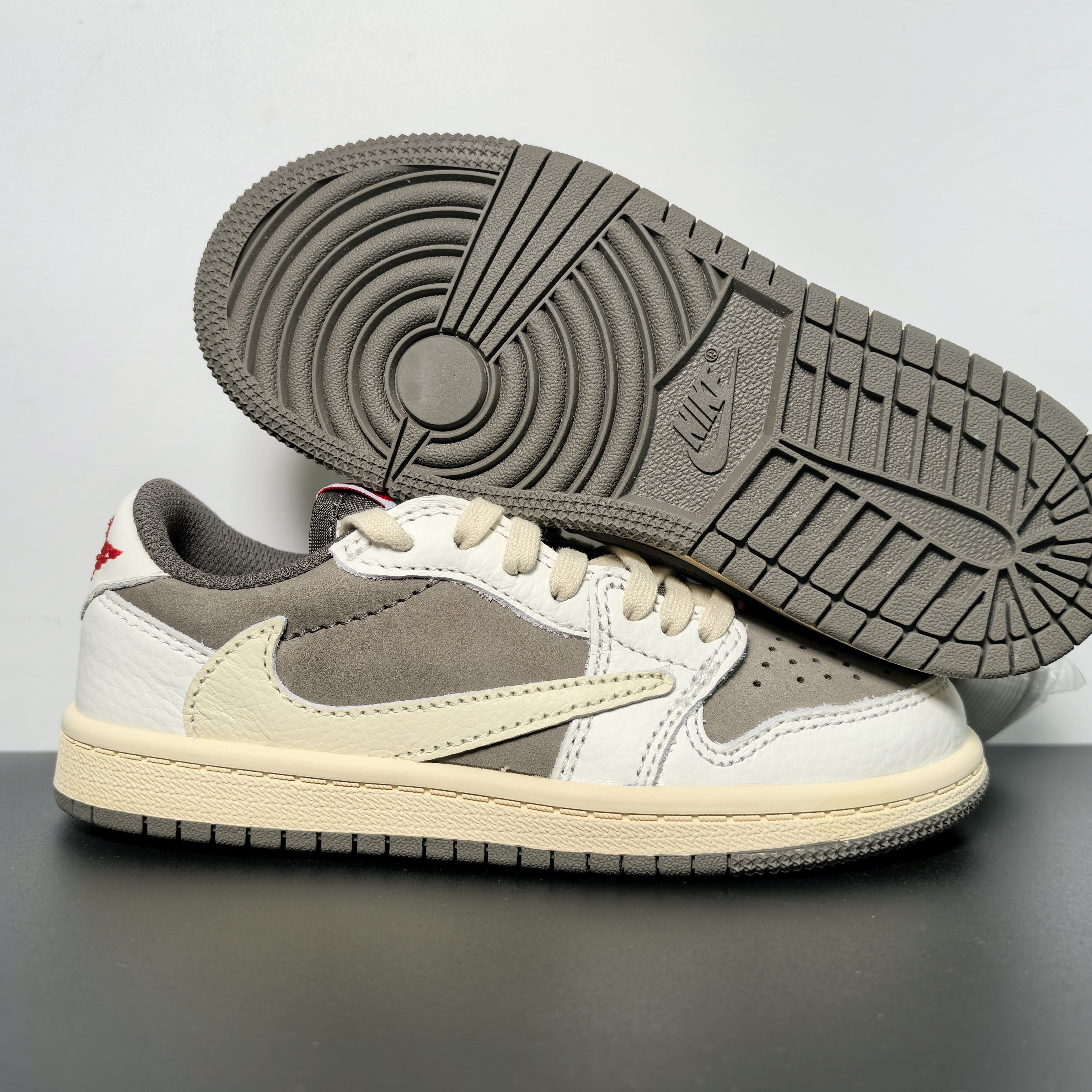 Nike Air Jordan 1 Retro Low OG SP x Travis Scott 'Reverse Mocha'