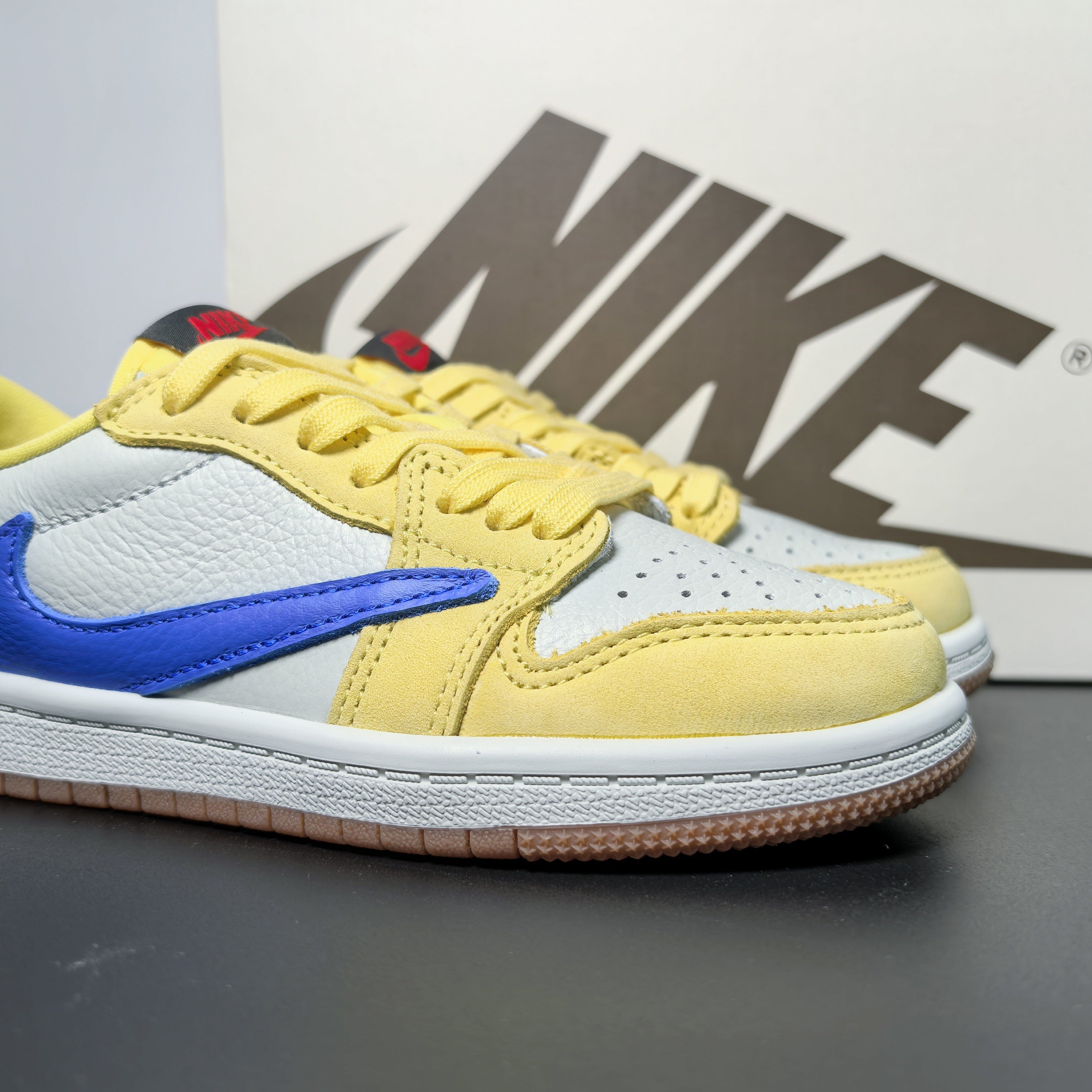 Nike Air Jordan 1 Retro Low OG SP x Travis Scott 'Canary'