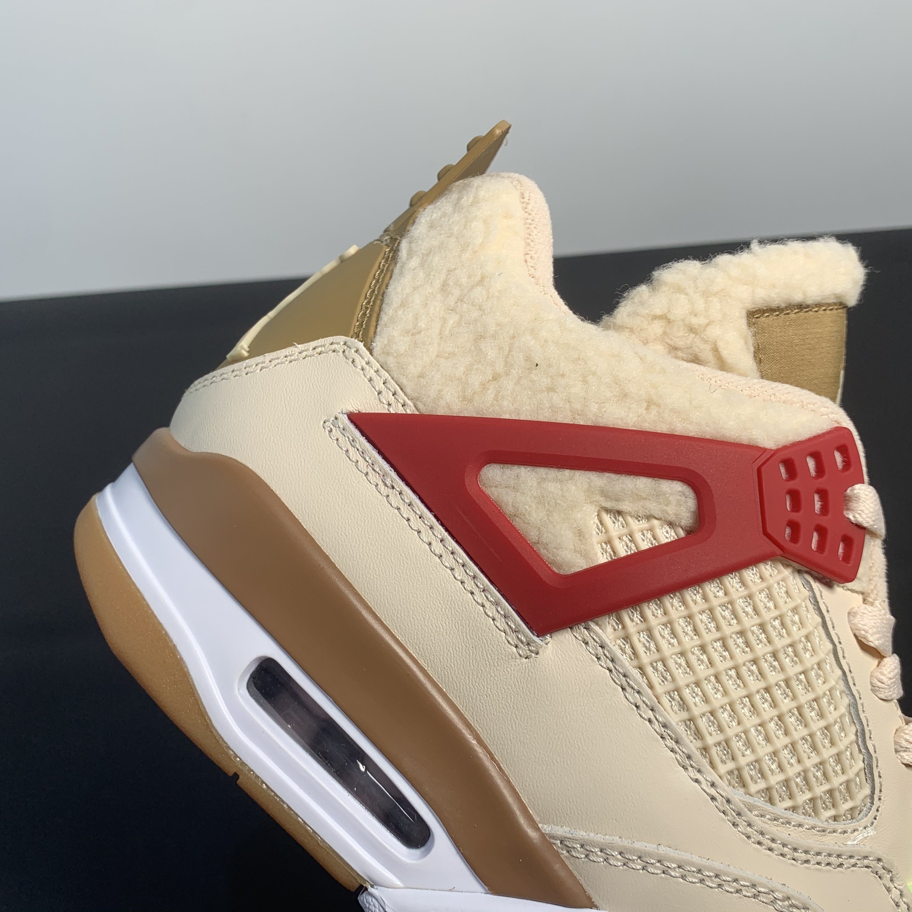 Nike Air Jordan 4 Retro GS 'Wild Things'