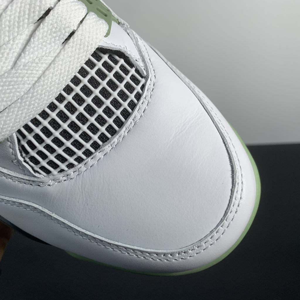 Nike Air Jordan 4 Retro 'Seafoam'