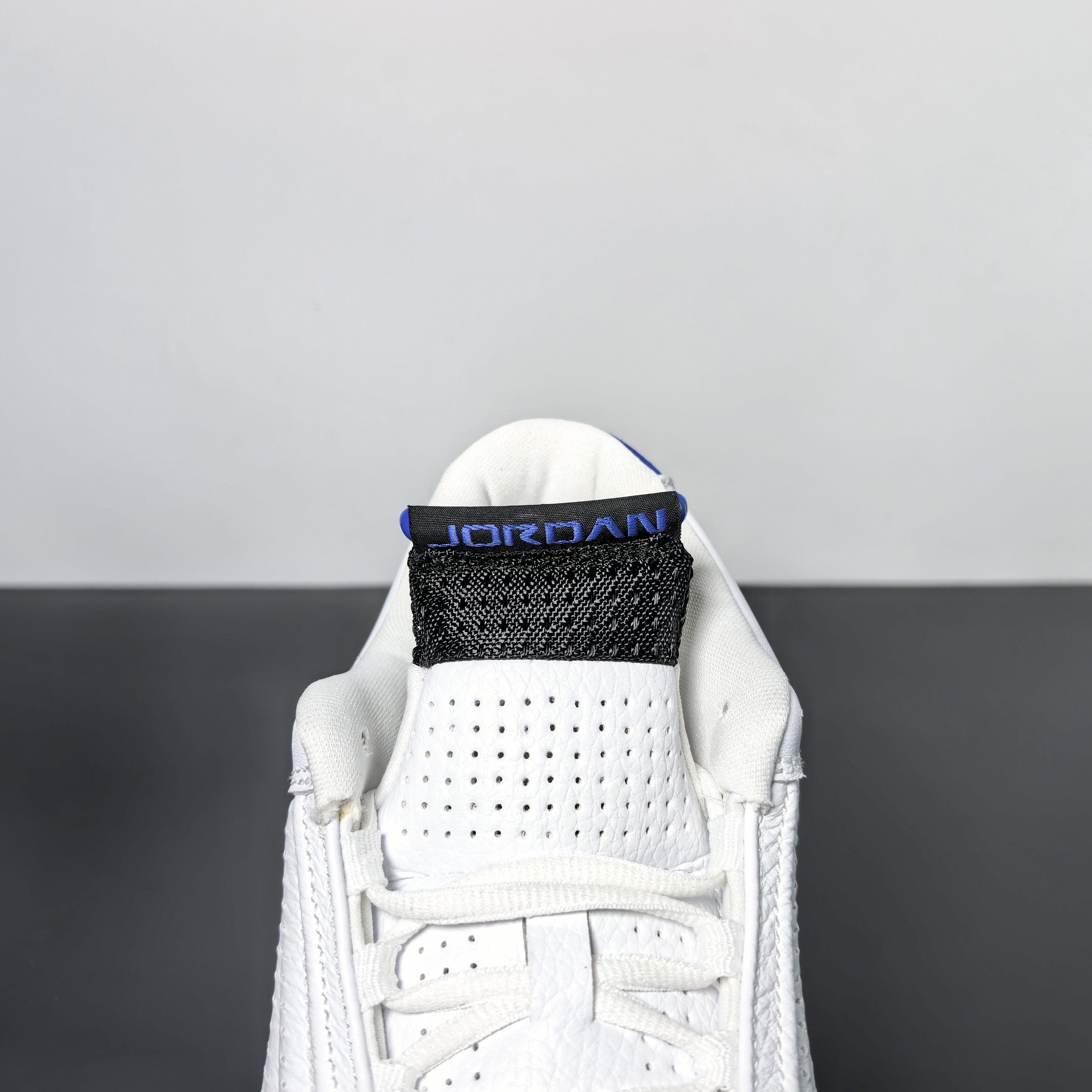 Air Jordan 14 Retro "Hyper Royal"