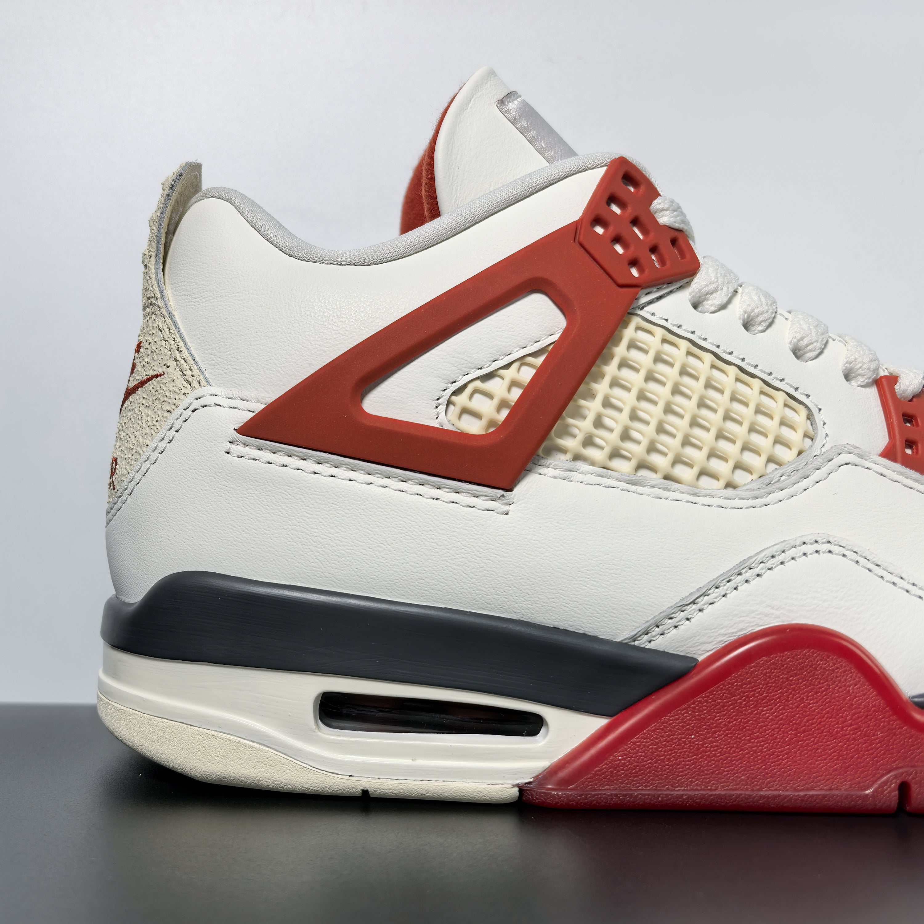 Nigel Sylvester x Air Jordan 4 Retro OG SP "Brick After Brick"