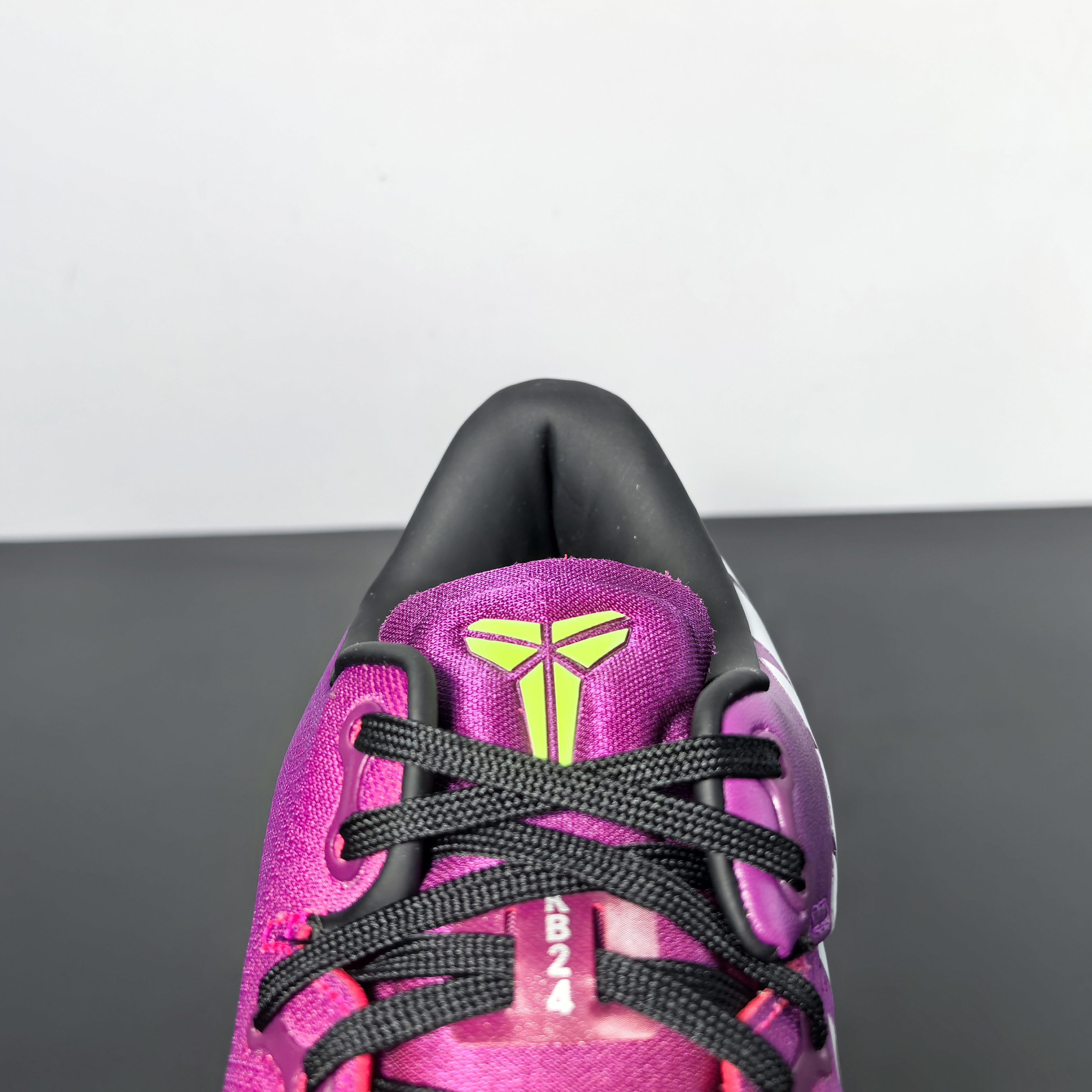Nike Kobe 8 Protro "Mambacurial"