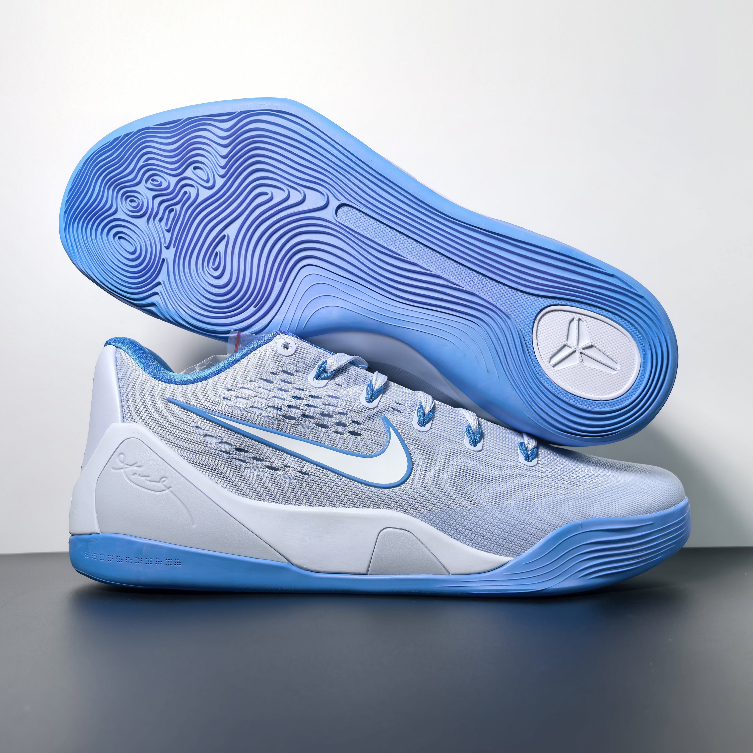 The Nike Kobe 9 Elite Low EM Protro
