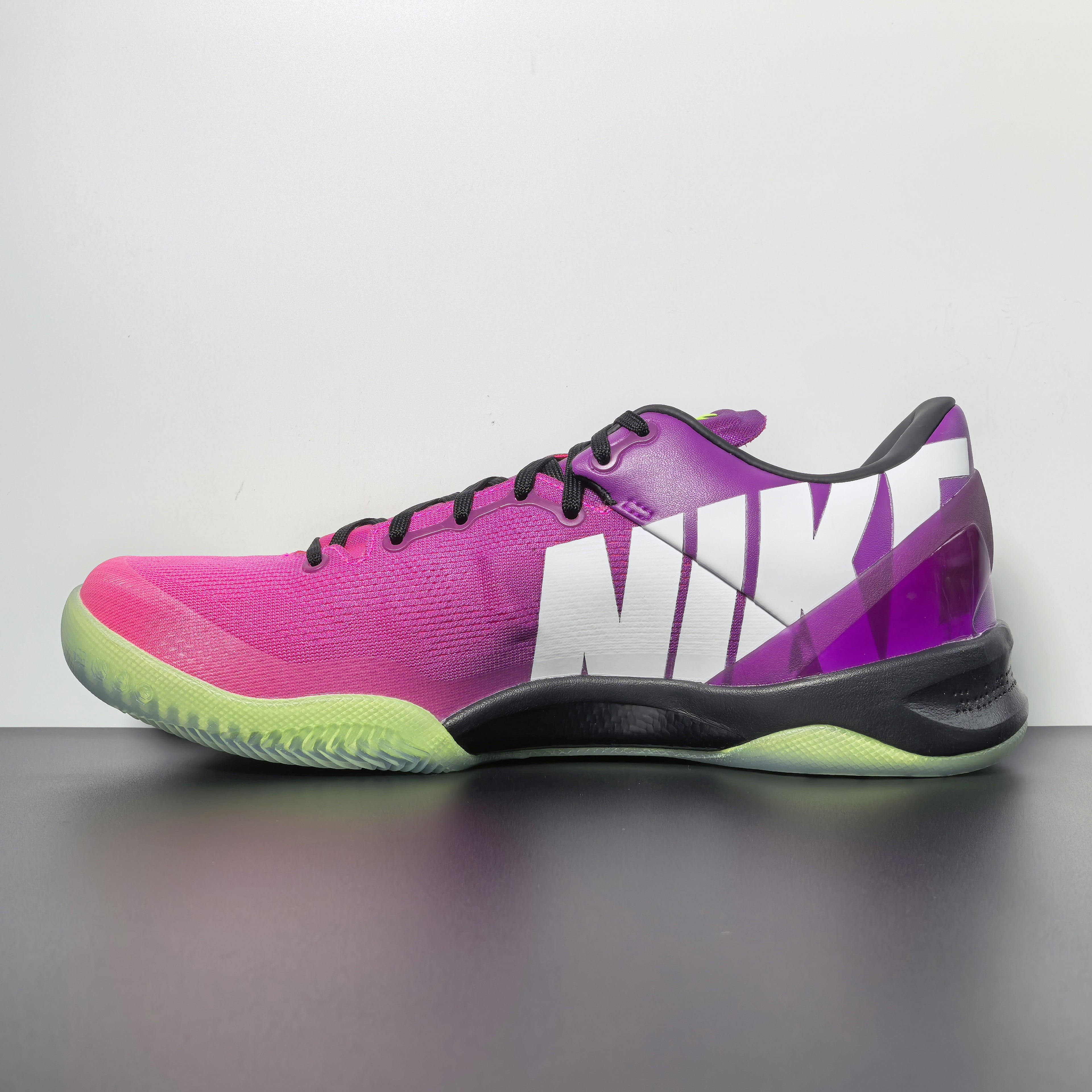 Nike Kobe 8 Protro "Mambacurial"