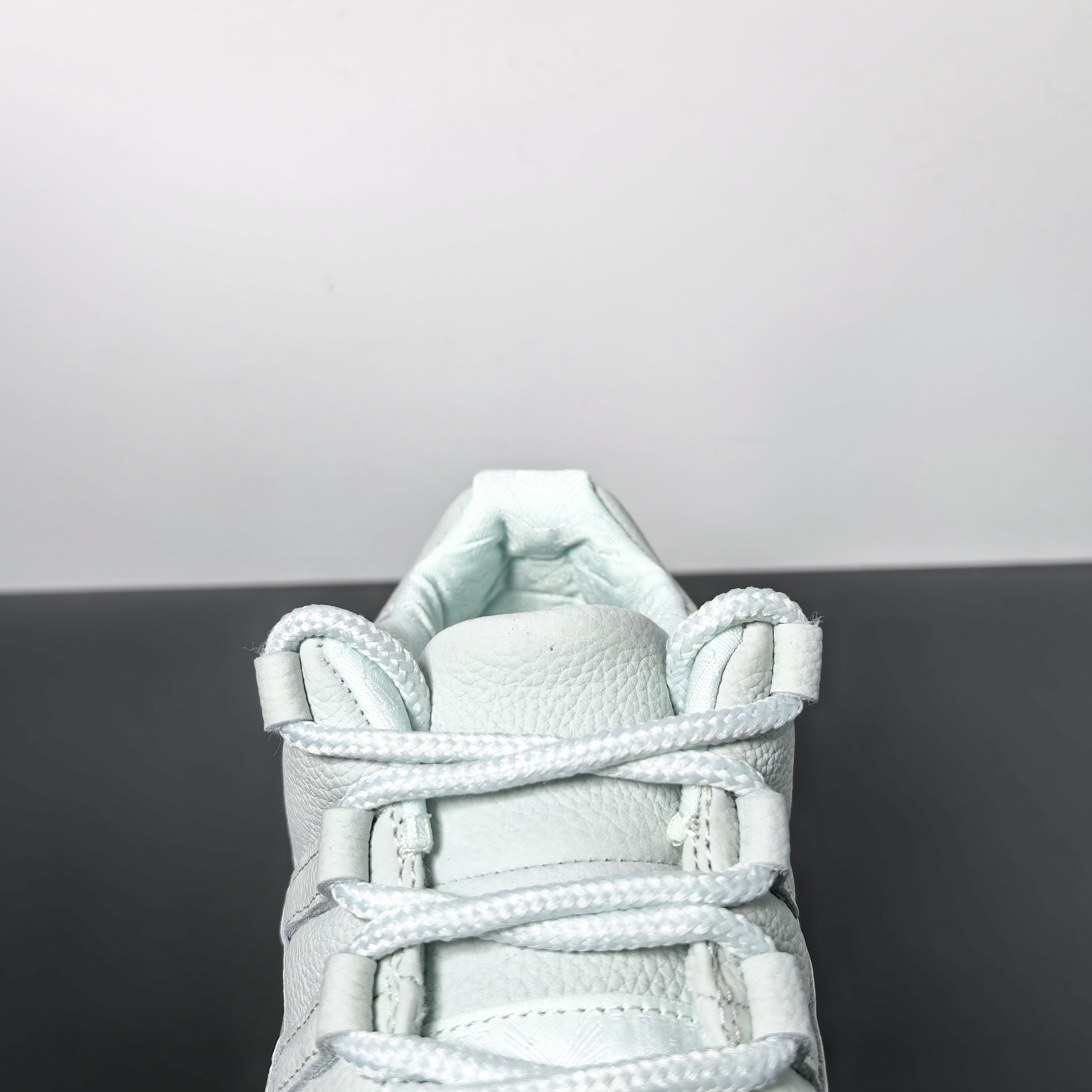 JAIDE x Air Jordan 11 Retro Low "Fiberglass"