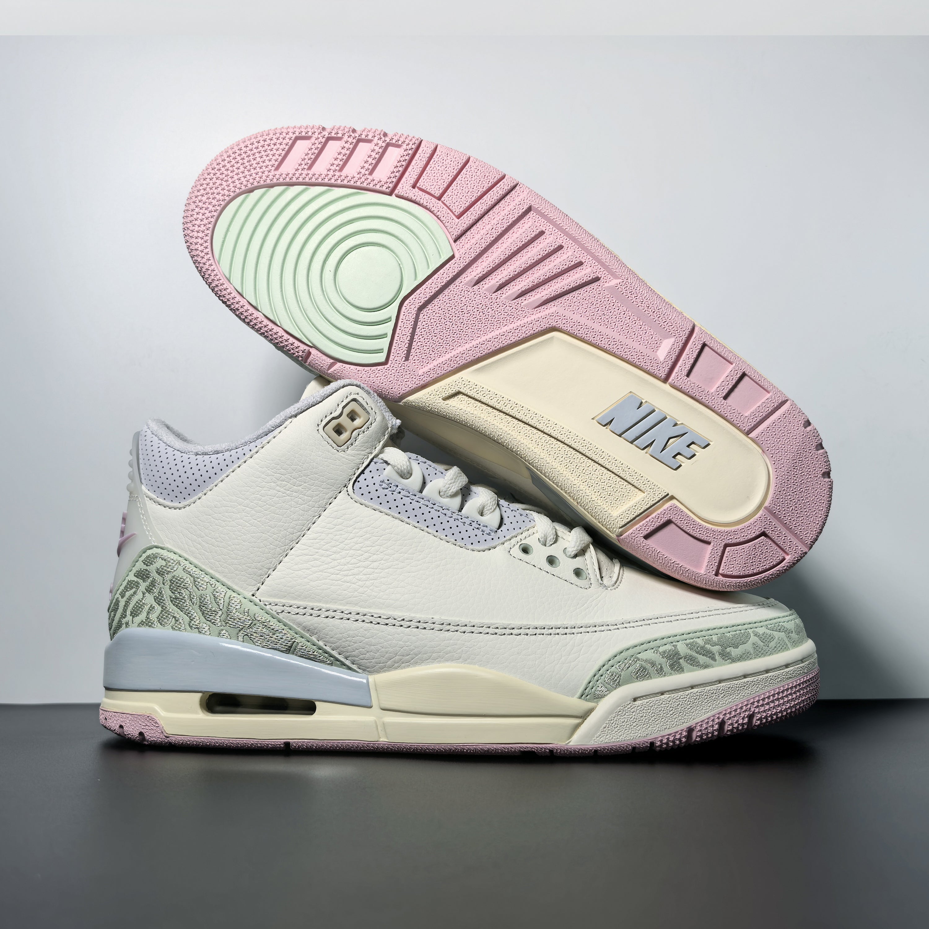 Air Jordan 3 Retro "Spring Is In The Air"