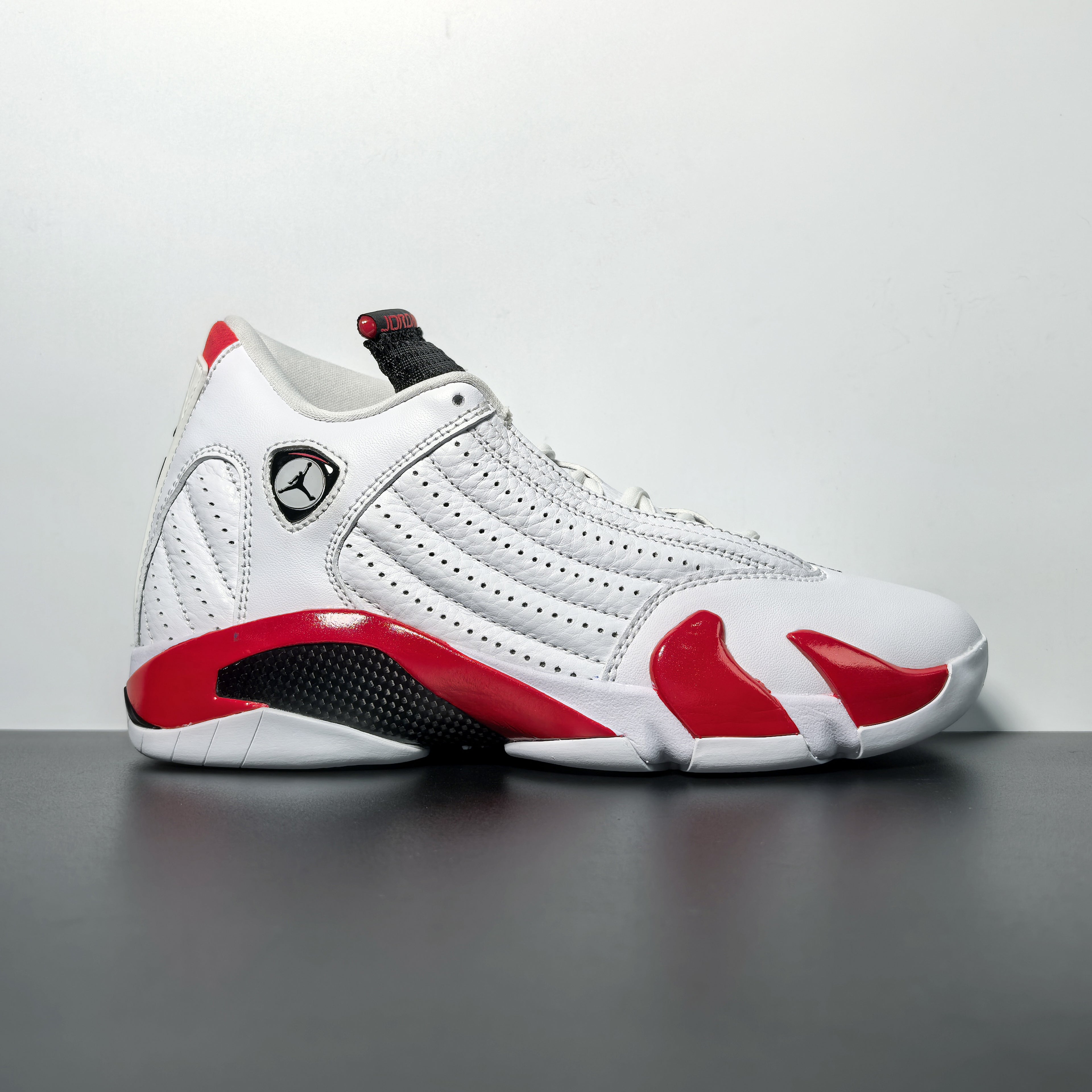 Air Jordan 14 Retro "Candy Cane"