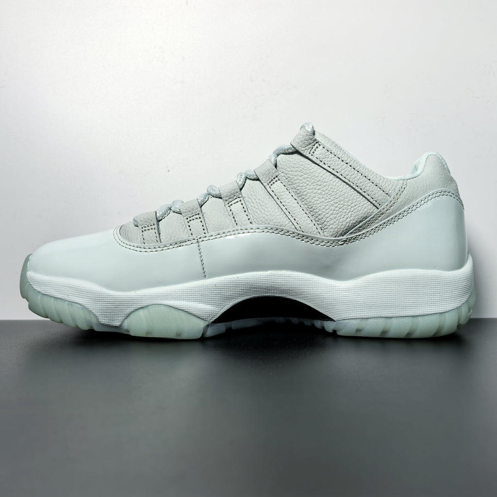 JAIDE x Air Jordan 11 Retro Low "Fiberglass"