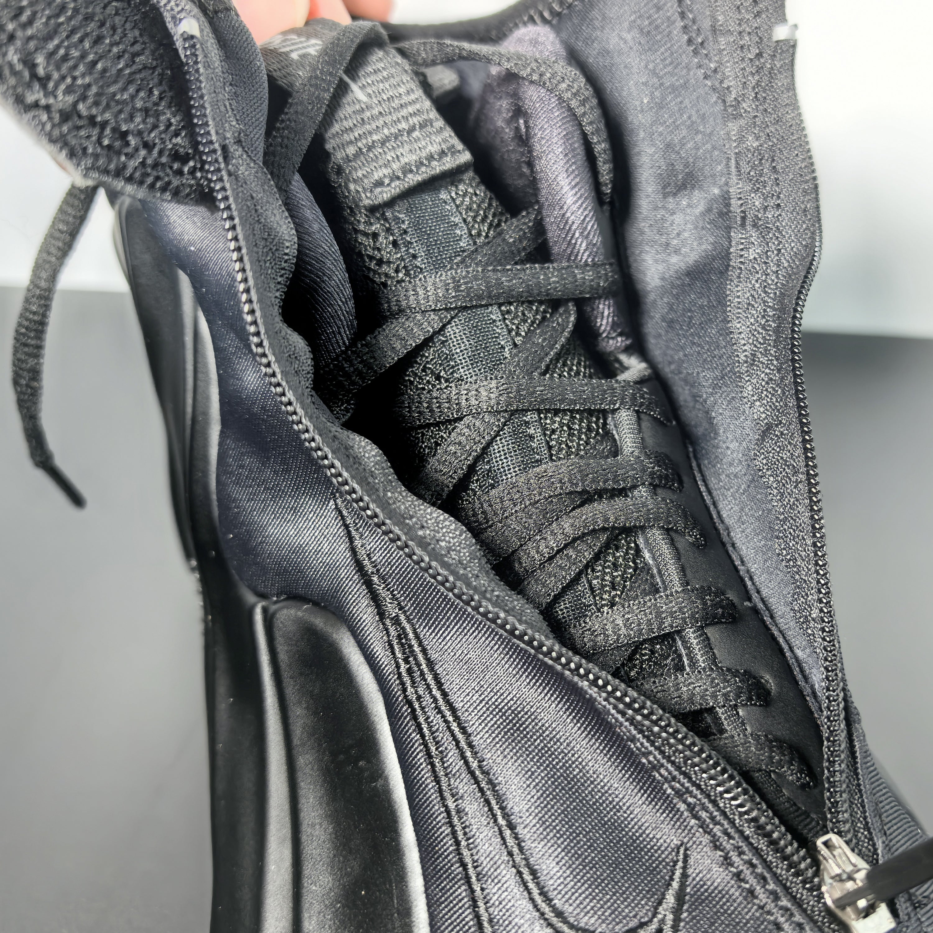 Nike Air Flightposite "Triple Black"