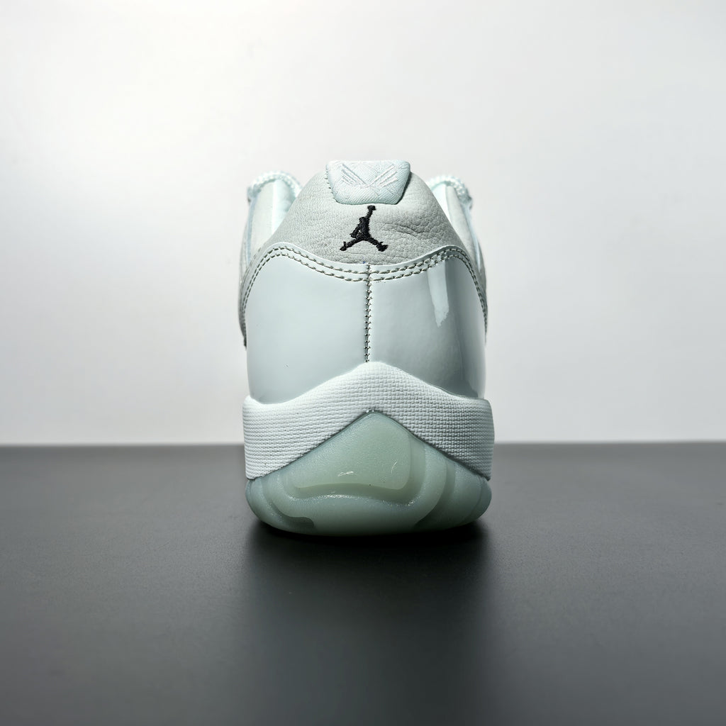 JAIDE x Air Jordan 11 Retro Low "Fiberglass"