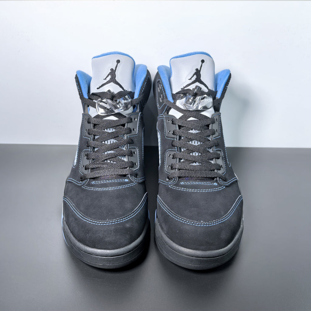 Air Jordan 5 Retro "Black University Blue"