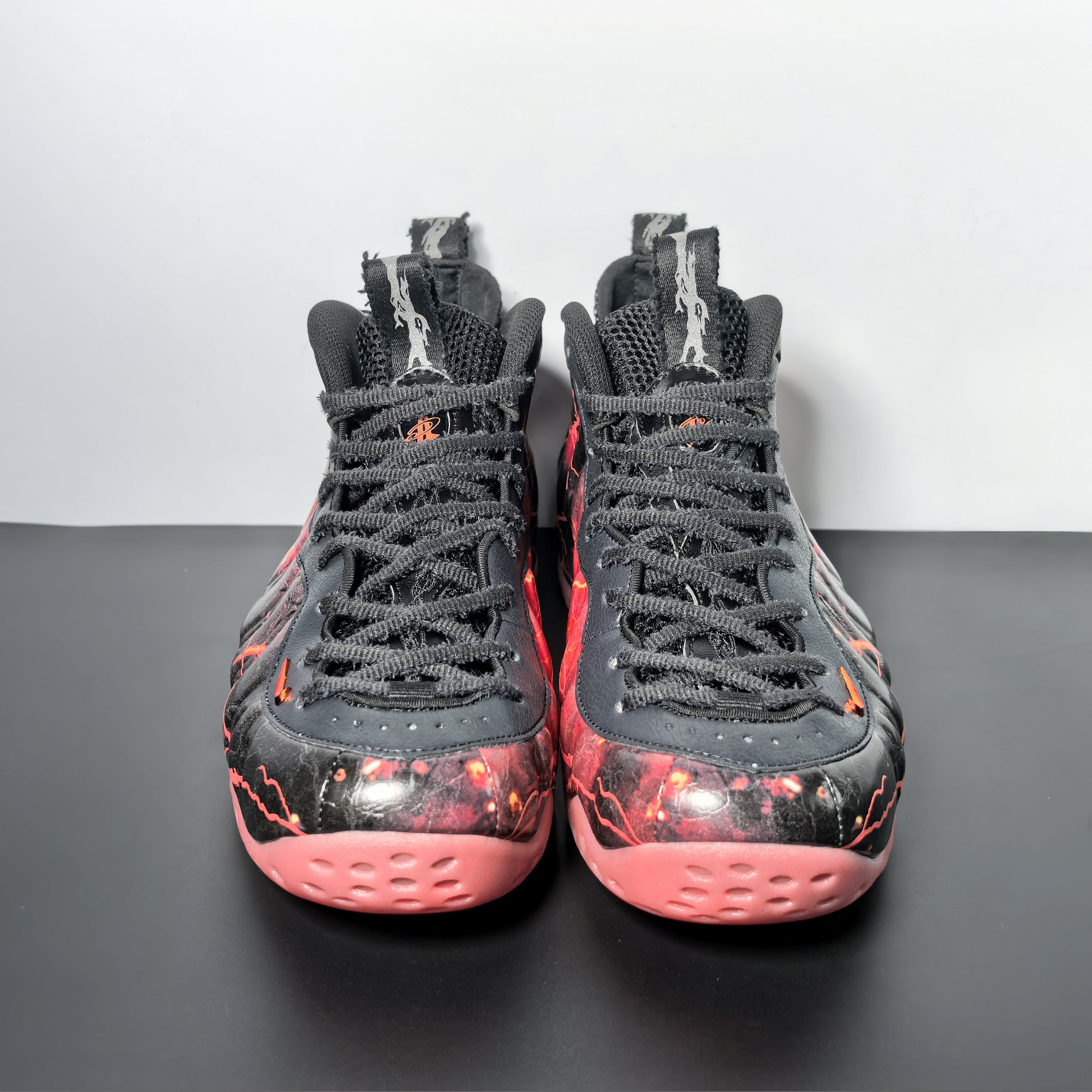 Stranger Things x Nike Air Foamposite One "Vecna"