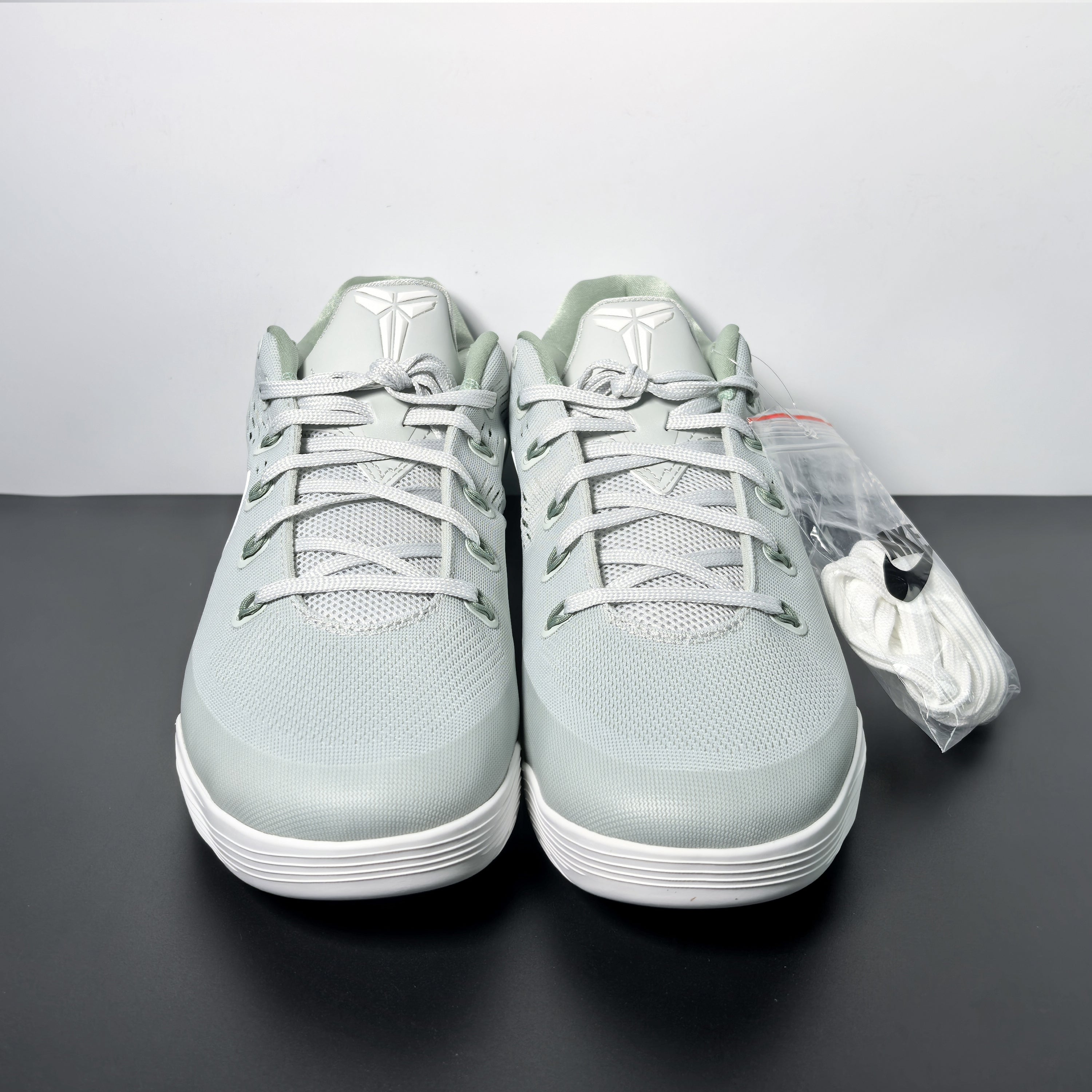 Nike Kobe 9 EM Protro