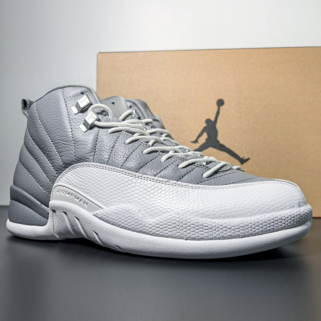 Air Jordan 12 Retro "Stealth"