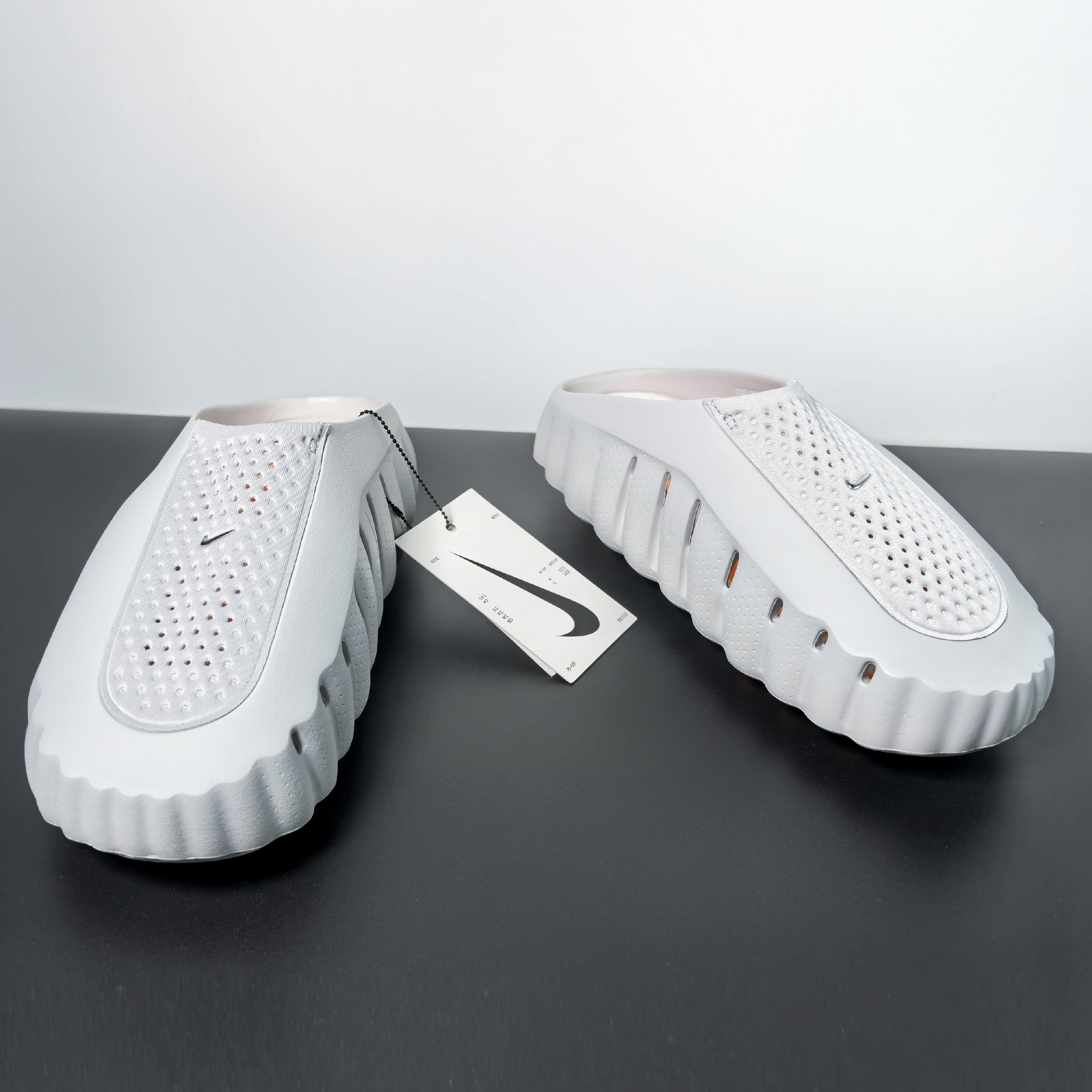 Nike Mind 001 Slide "Light Bone"
