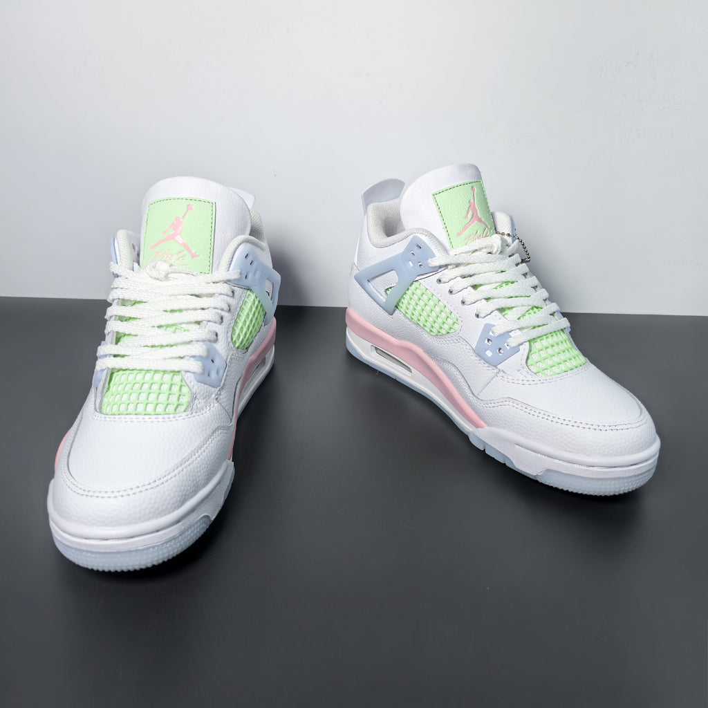 Air Jordan 4 Retro GS "Valentine's Day"