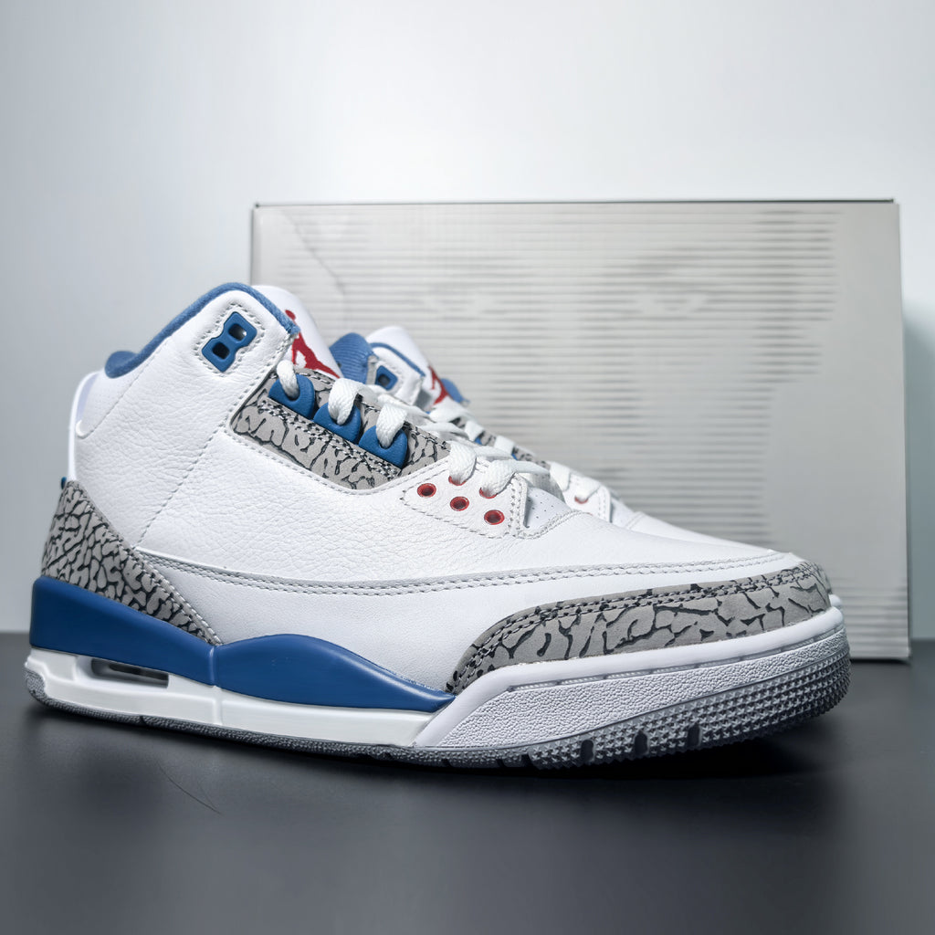 Air Jordan 3 Retro "True Blue"