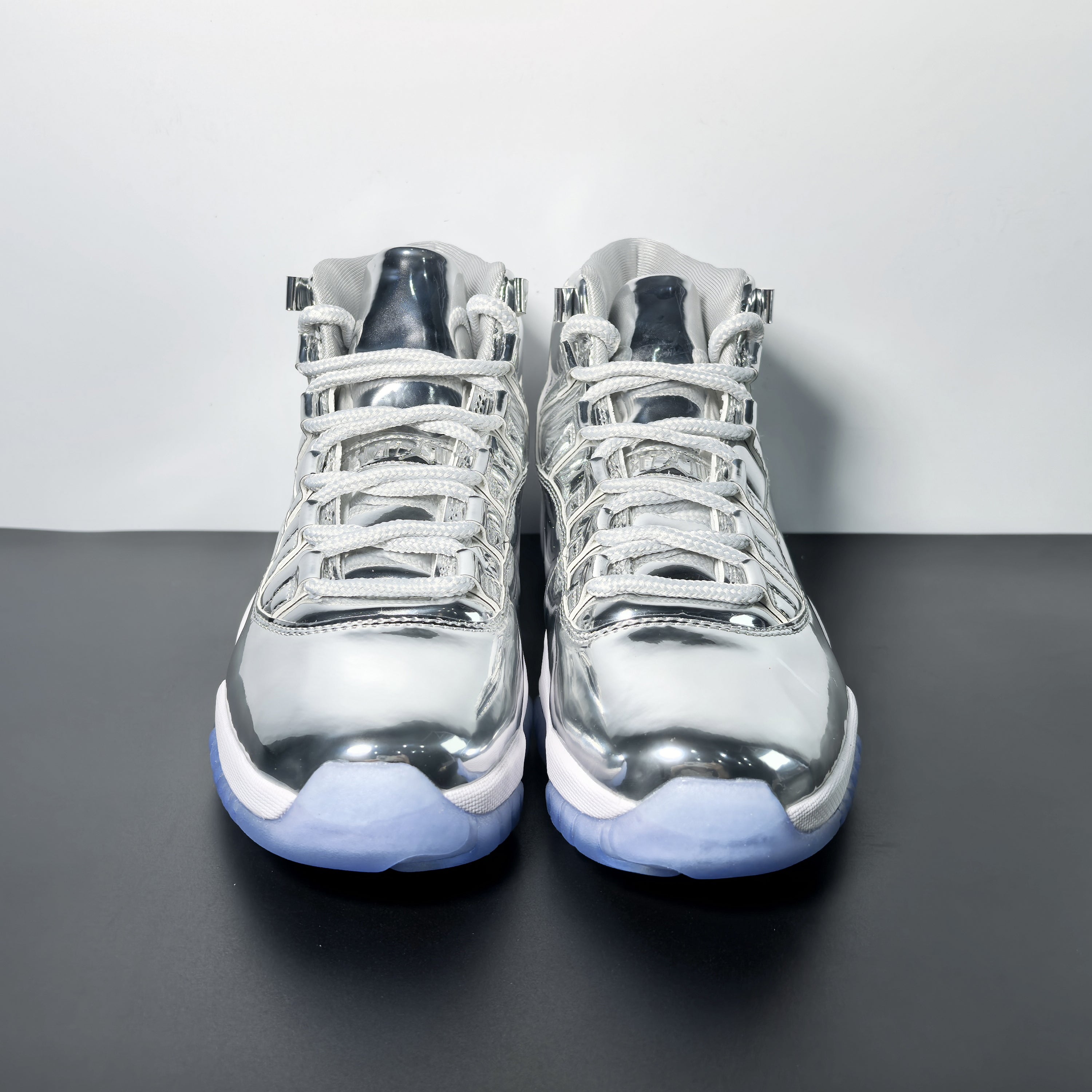 Air Jordan 11 "Silver Surfer"