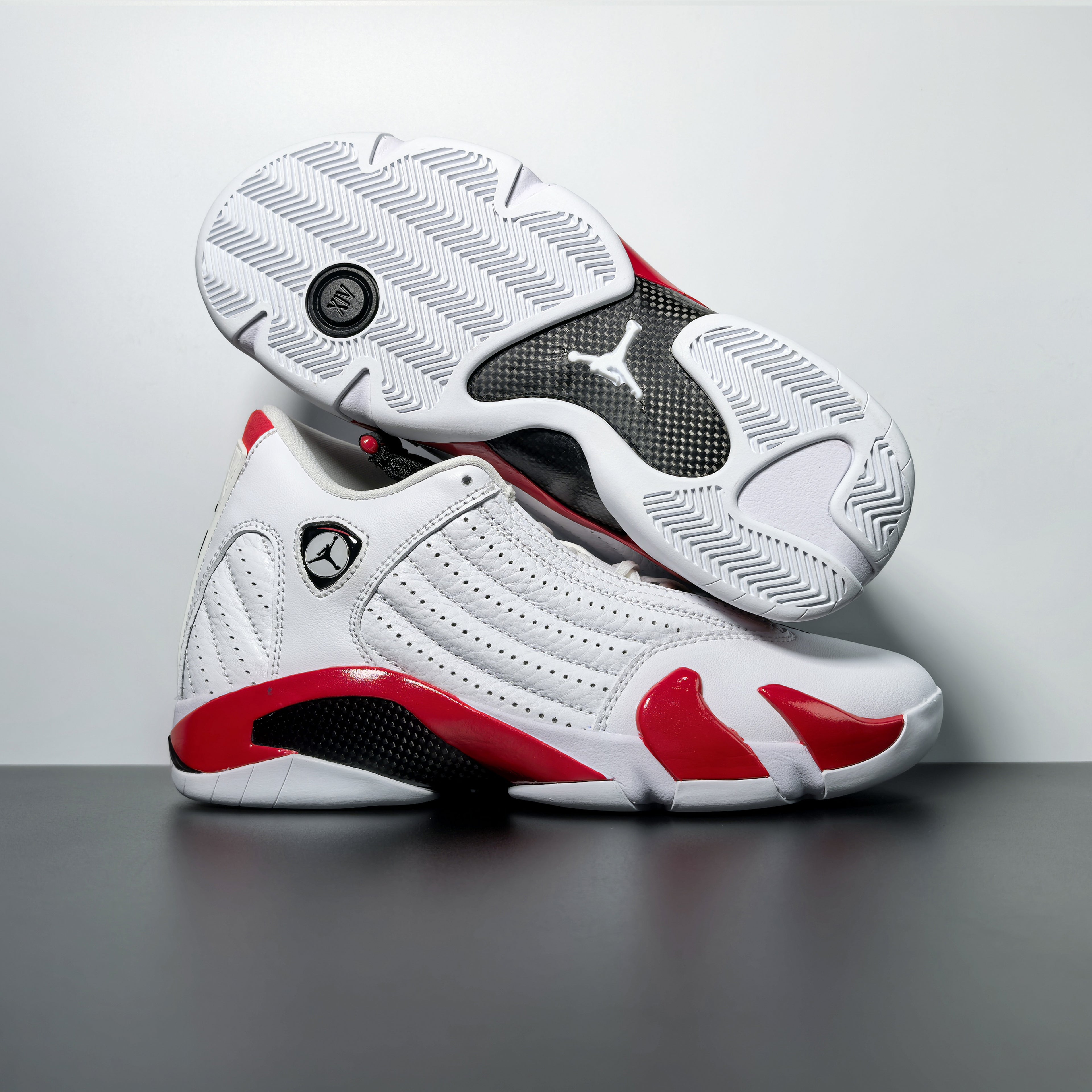 Air Jordan 14 Retro "Candy Cane"
