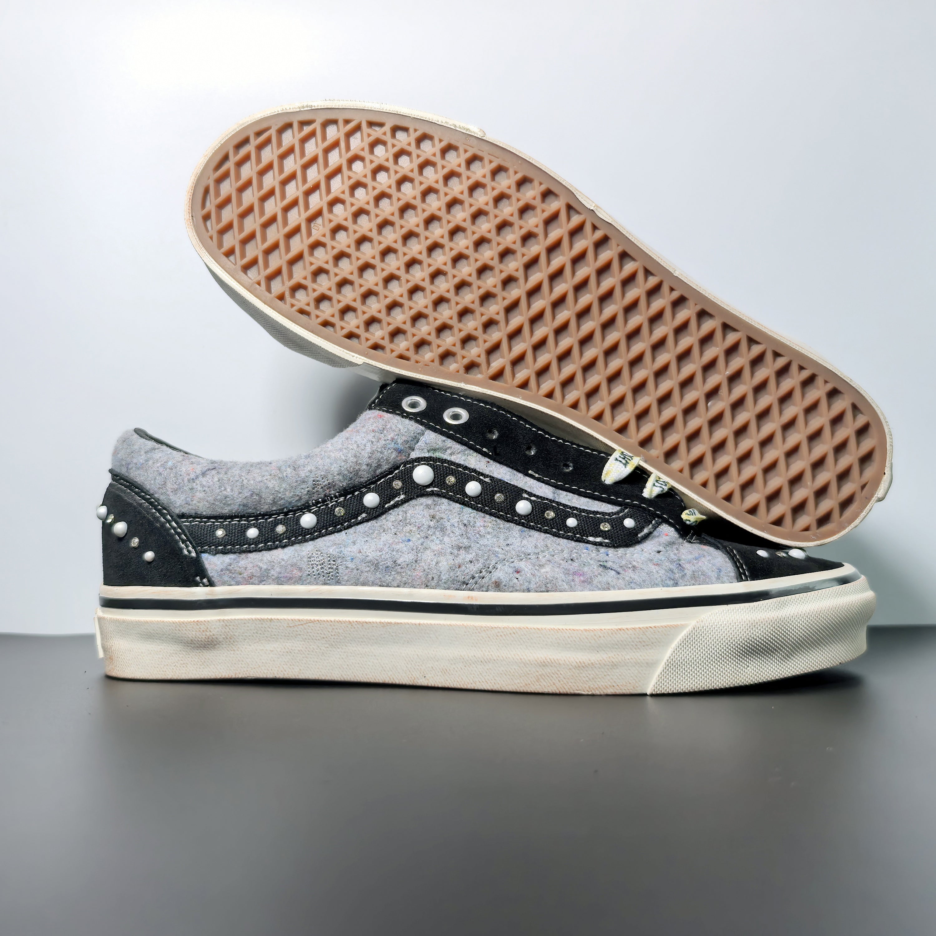 SATOSHI NAKAMOTO x OTW by Vans Old Skool Reissue 36 "Speckled Moving Blanket Grey