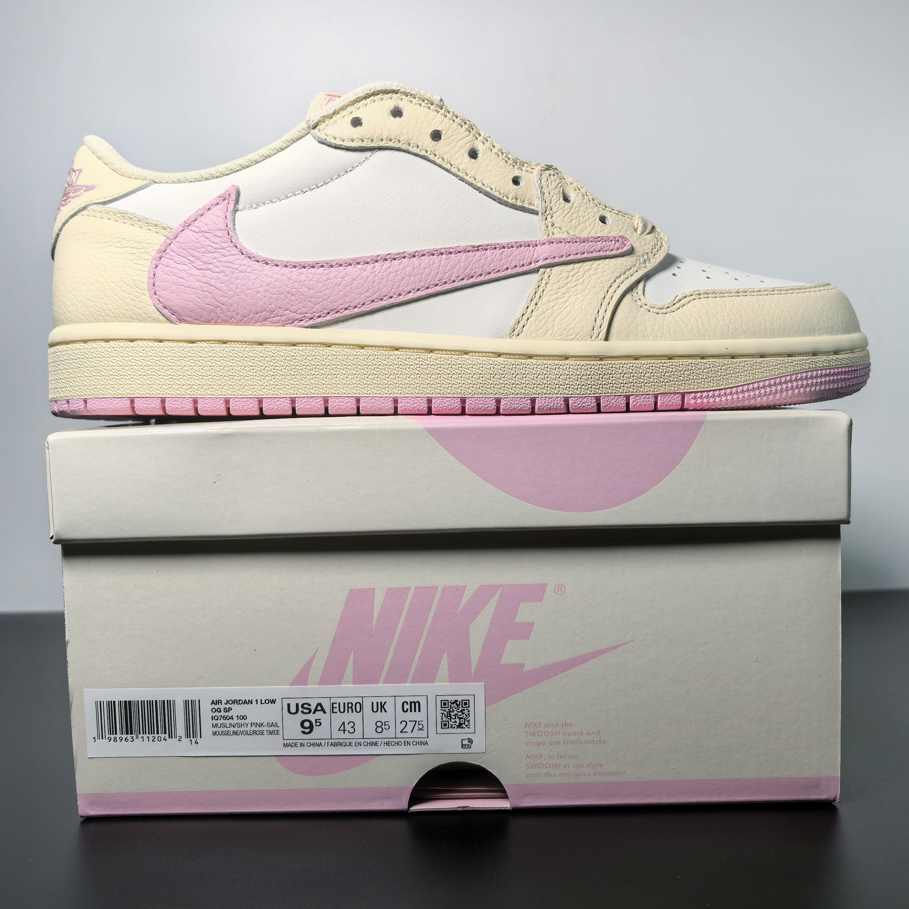 Travis Scott x Air Jordan 1 Low OG "Shy Pink"