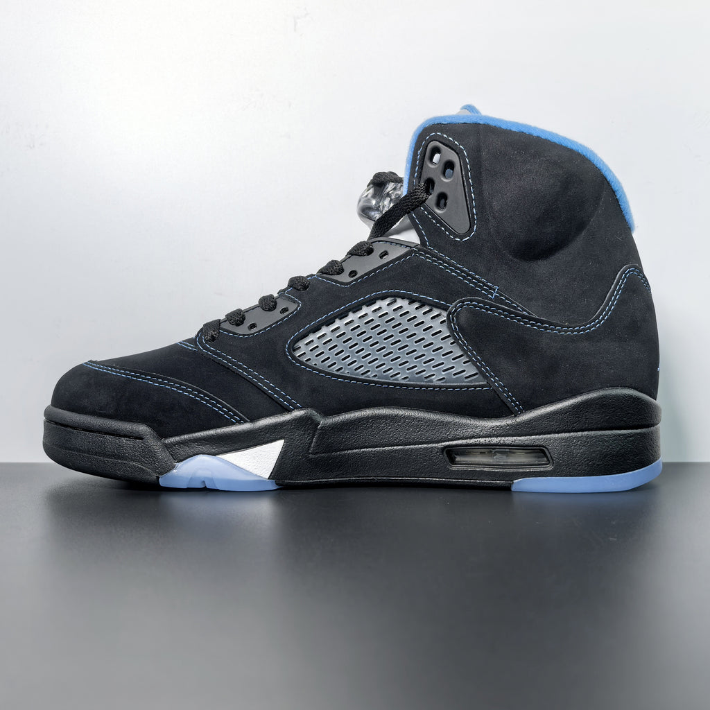 Air Jordan 5 Retro "Black University Blue"