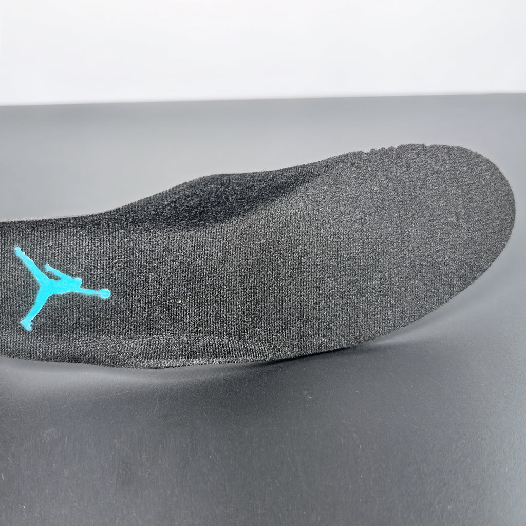 UNC Air Jordan 14 PE (Player Exclusive)