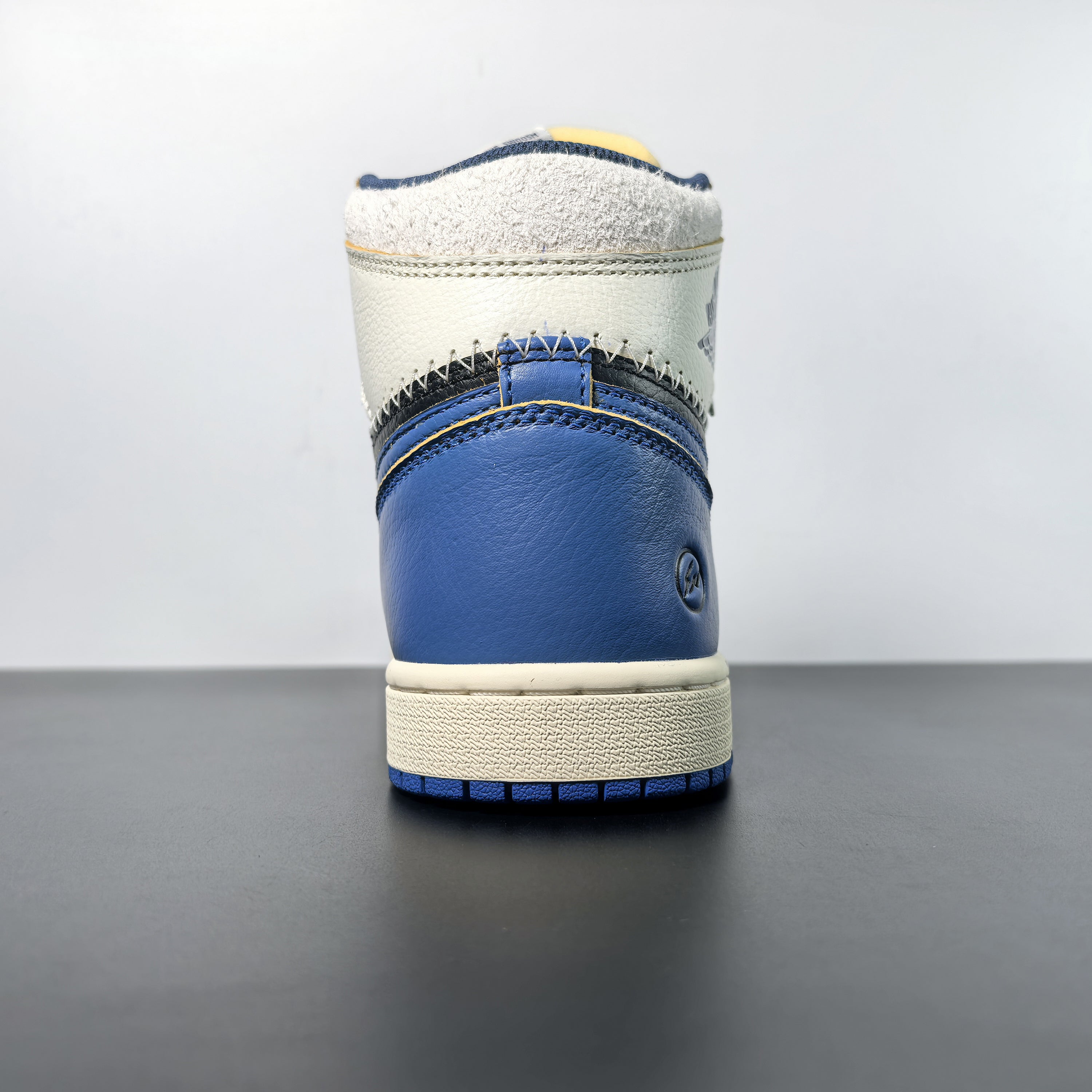 Fragment Design x Union LA x Air Jordan 1 High OG "Sport Royal"