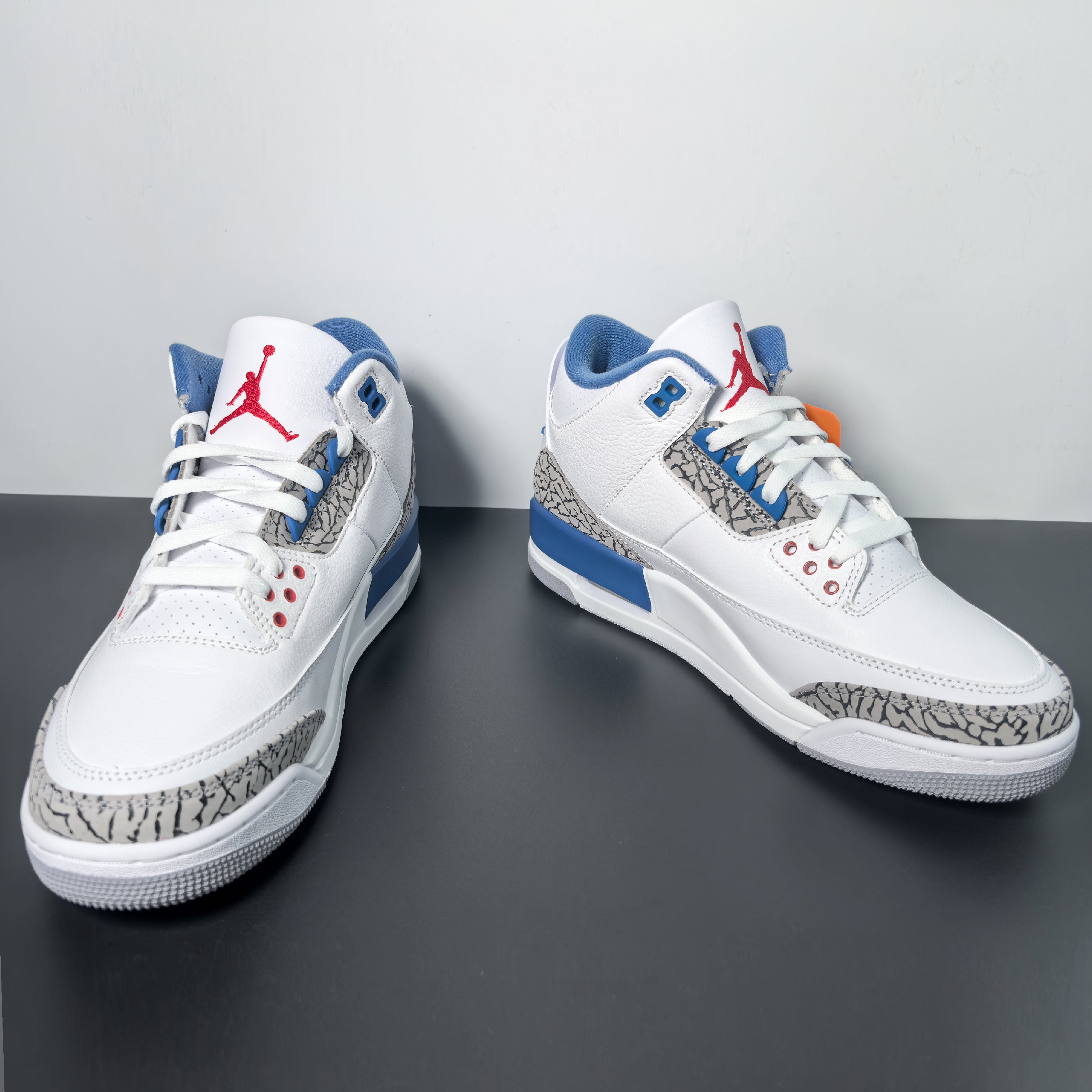 Air Jordan 3 Retro "True Blue"