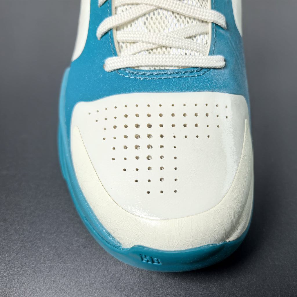 Caitlin Clark x Kobe 5 Protro "Coconut Milk"