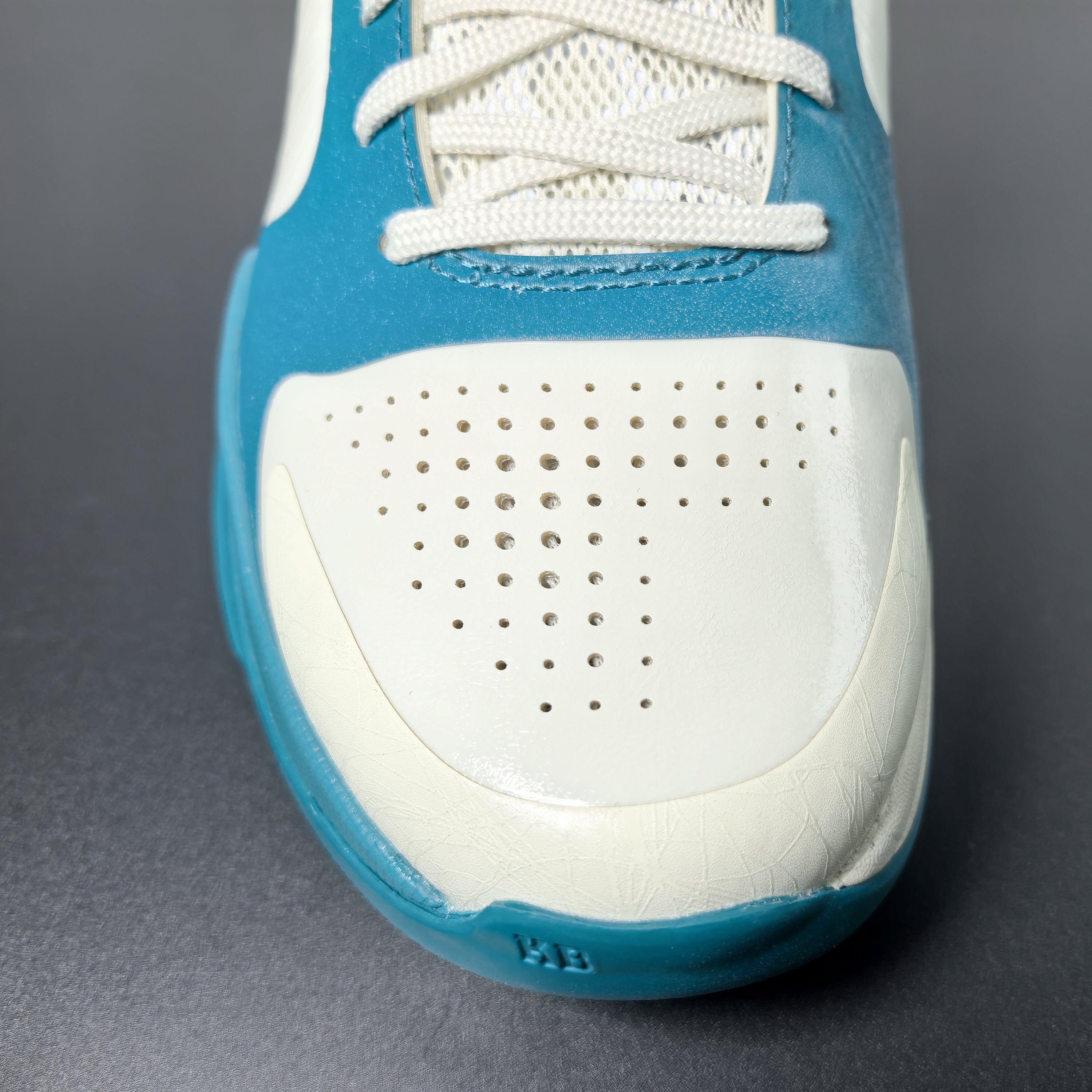 Caitlin Clark x Kobe 5 Protro "Coconut Milk"