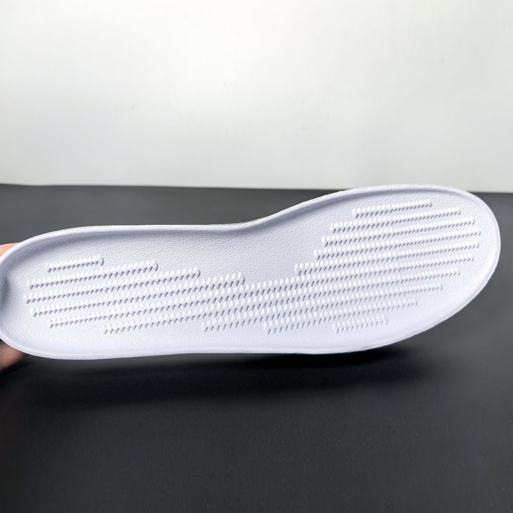 The Nike Kobe 9 Elite Low EM Protro