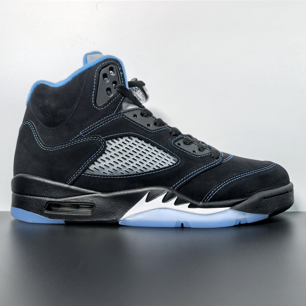 Air Jordan 5 Retro "Black University Blue"