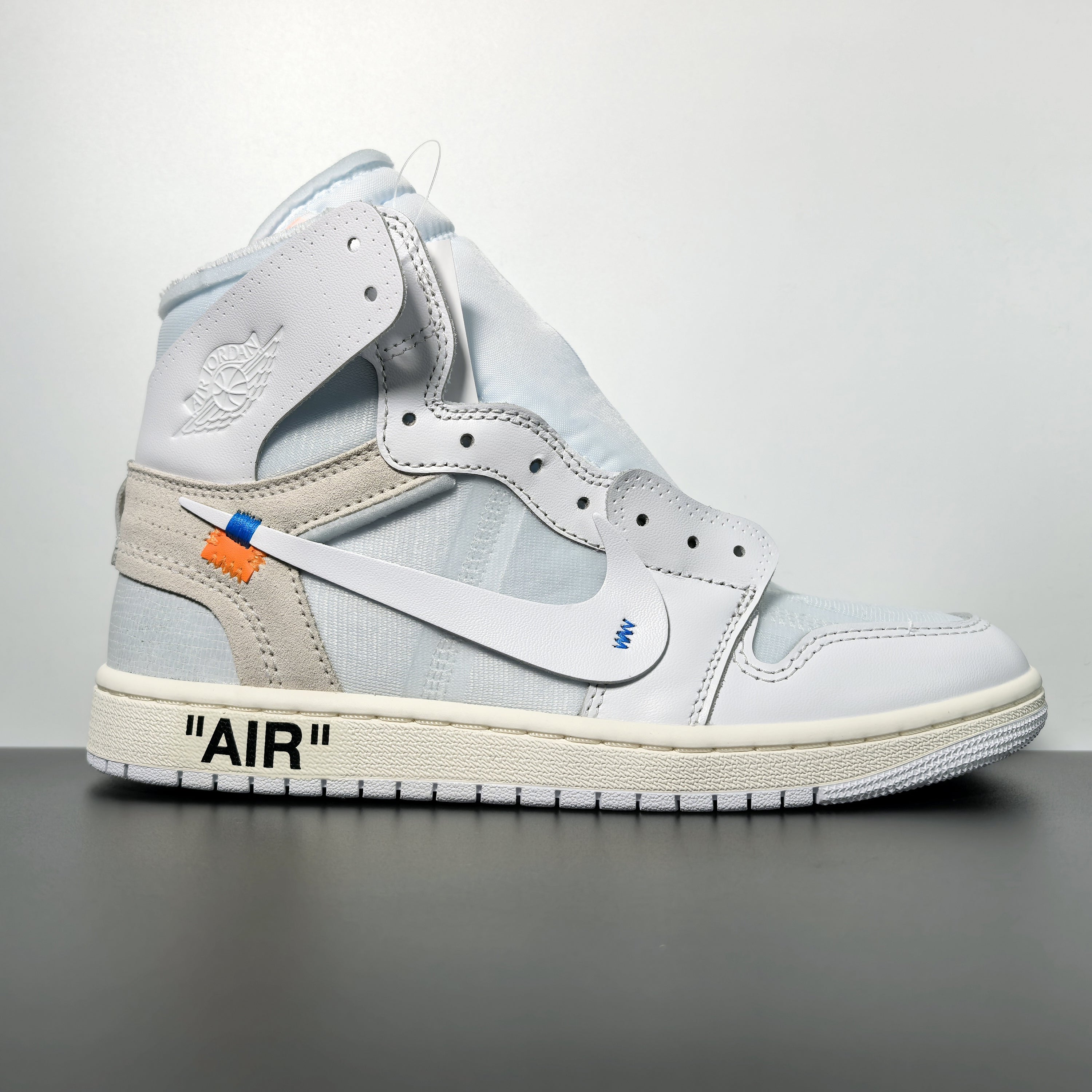 Off-White x Air Jordan 1 Retro High OG "Alaska"