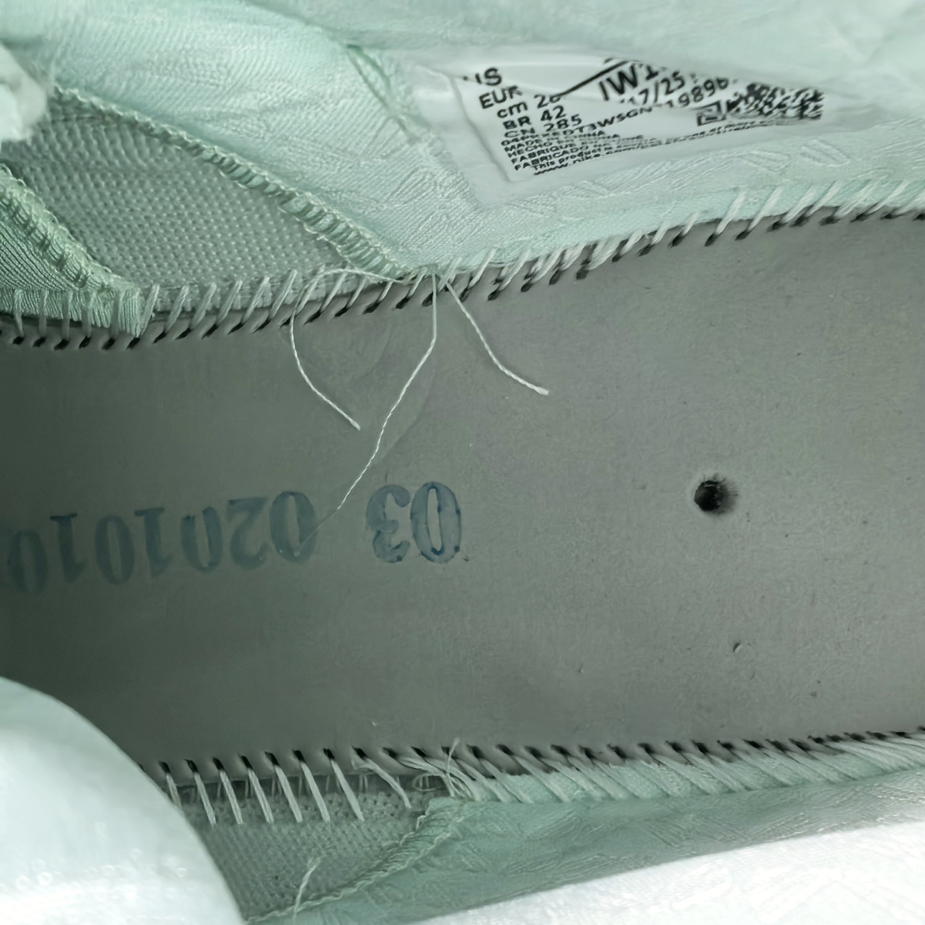 JAIDE x Air Jordan 11 Retro Low "Fiberglass"