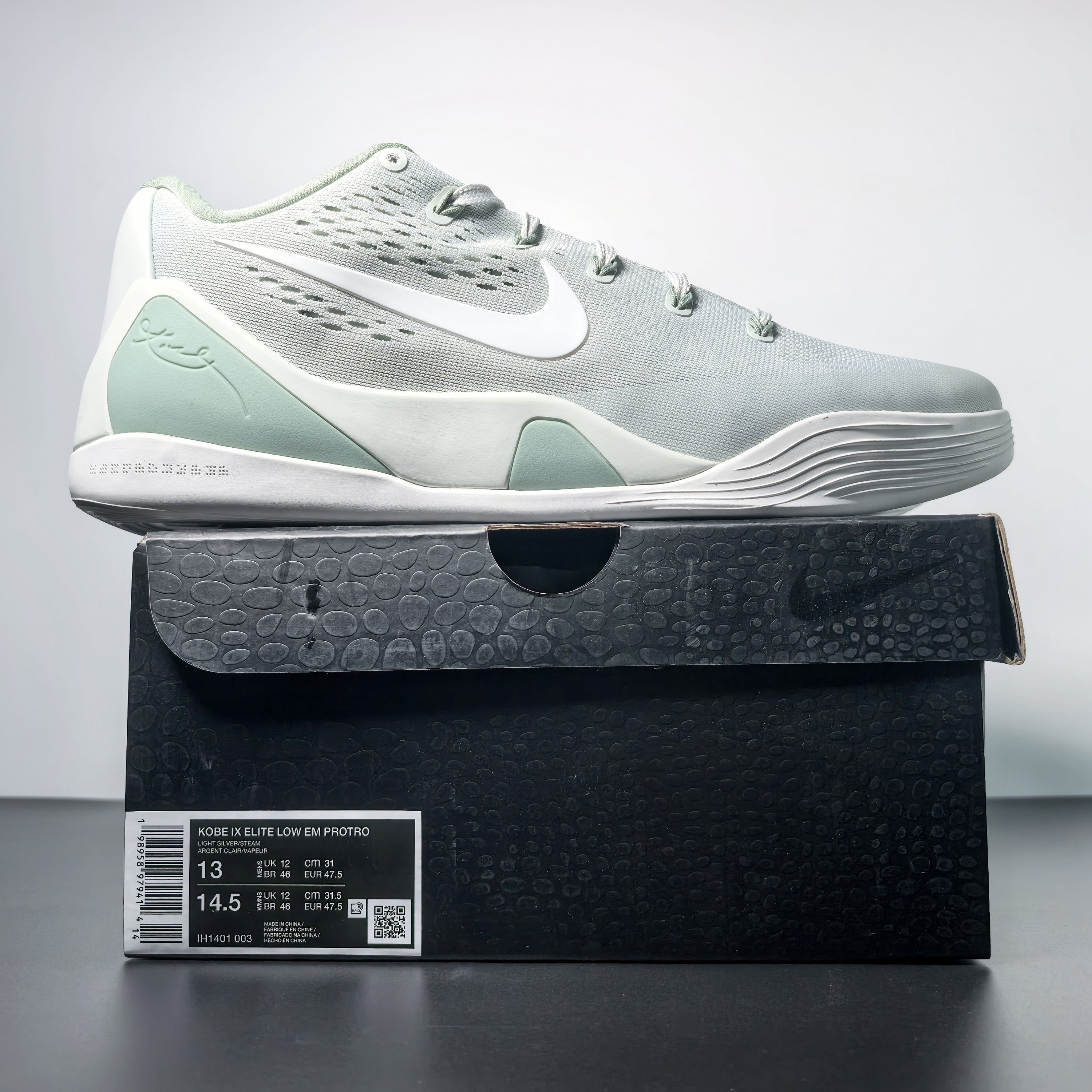 Nike Kobe 9 EM Protro