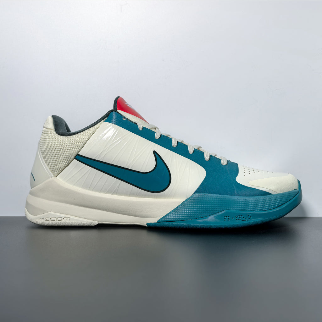 Caitlin Clark x Kobe 5 Protro "Coconut Milk"