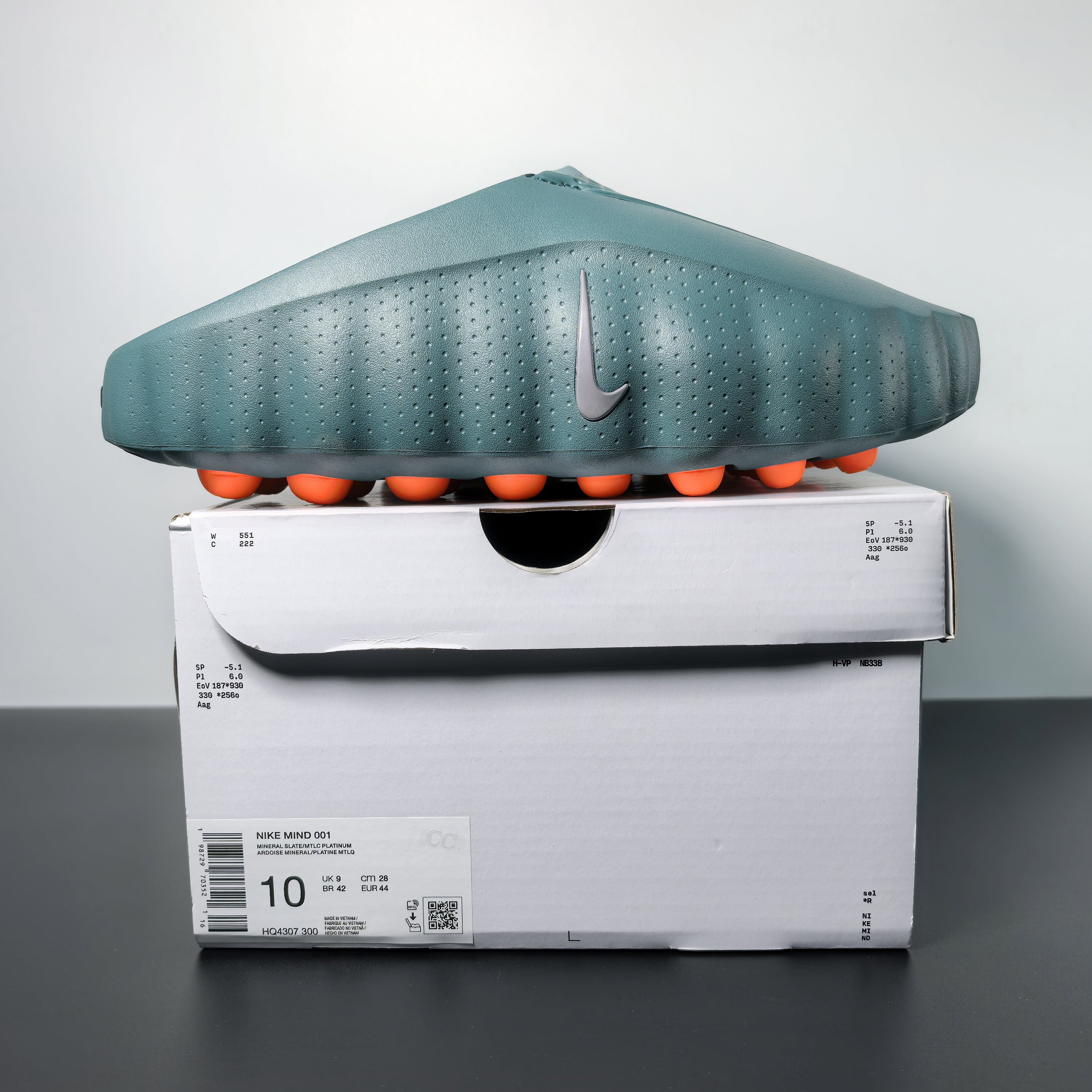 Nike Mind 001 Mules "Mineral Slate"